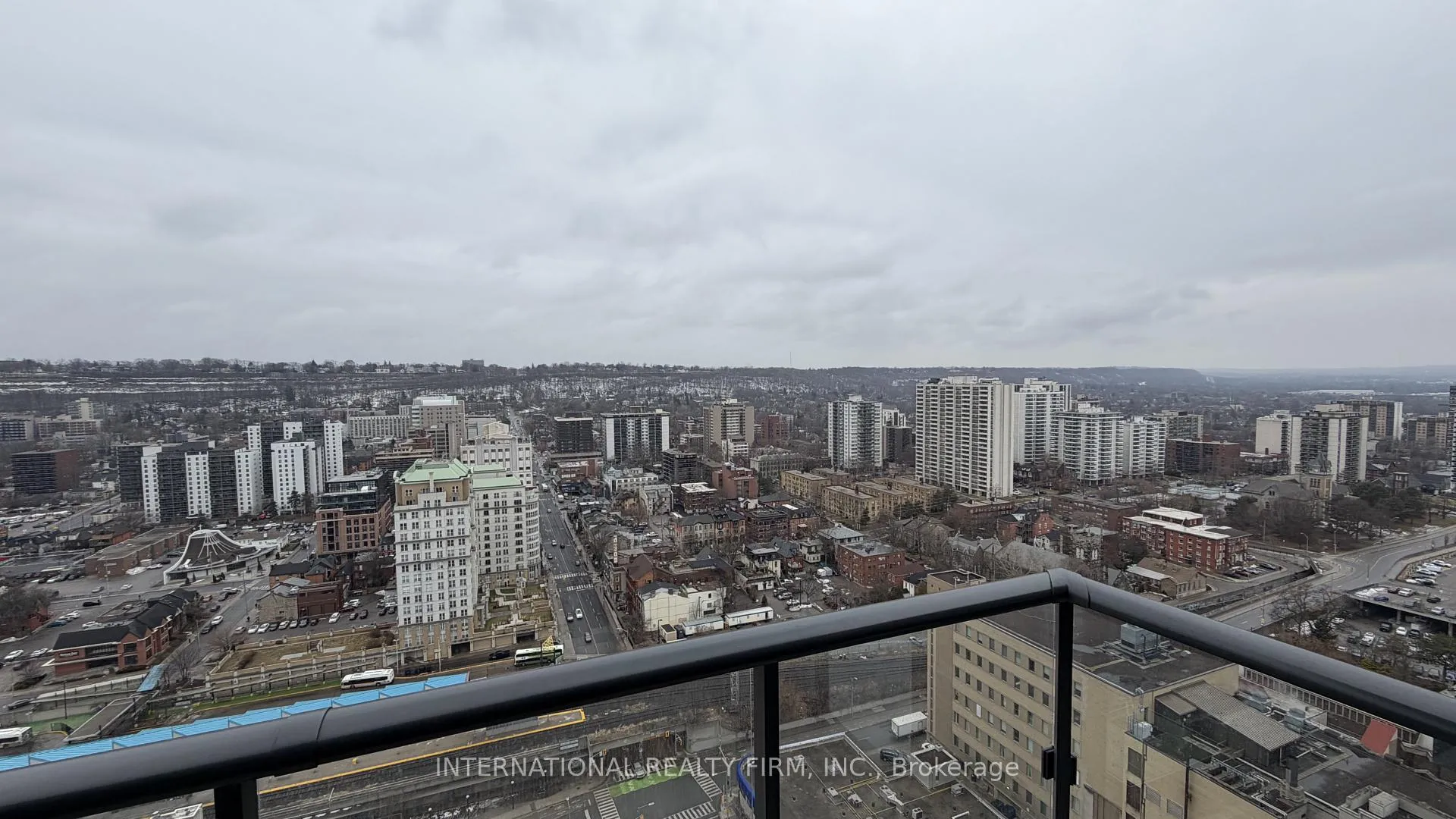 Photo 10 of Unit 2612, 75 James Street, Hamilton, Corktown — HOMEH