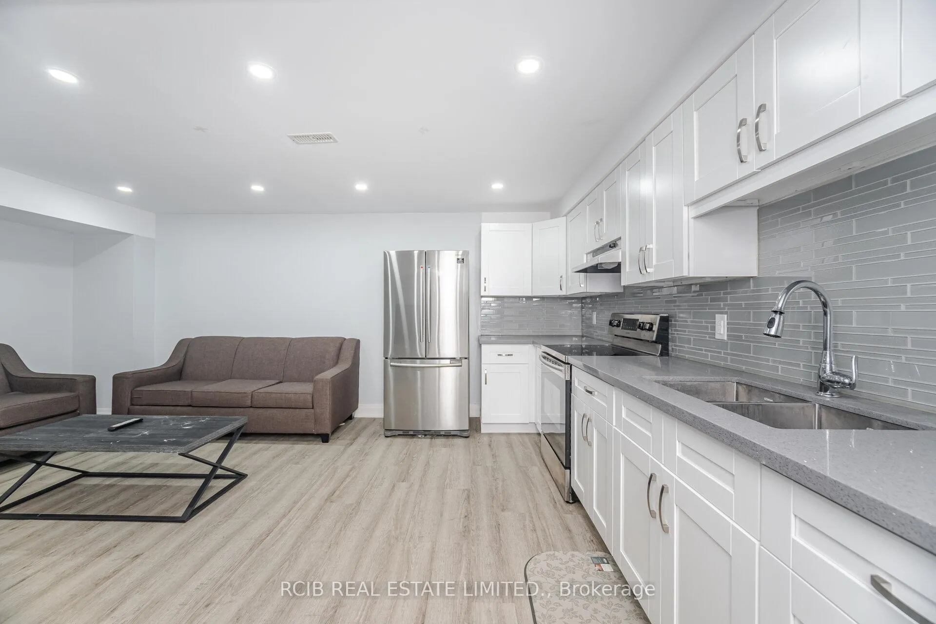 Photo 40 of 27 Blackstone River Drive, Brampton, Sandringham-Wellington North — HOMEH