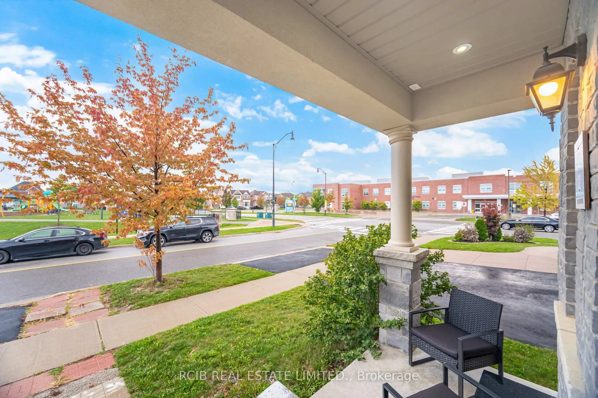 Photo 48 of 27 Blackstone River Drive, Brampton, Sandringham-Wellington North — HOMEH