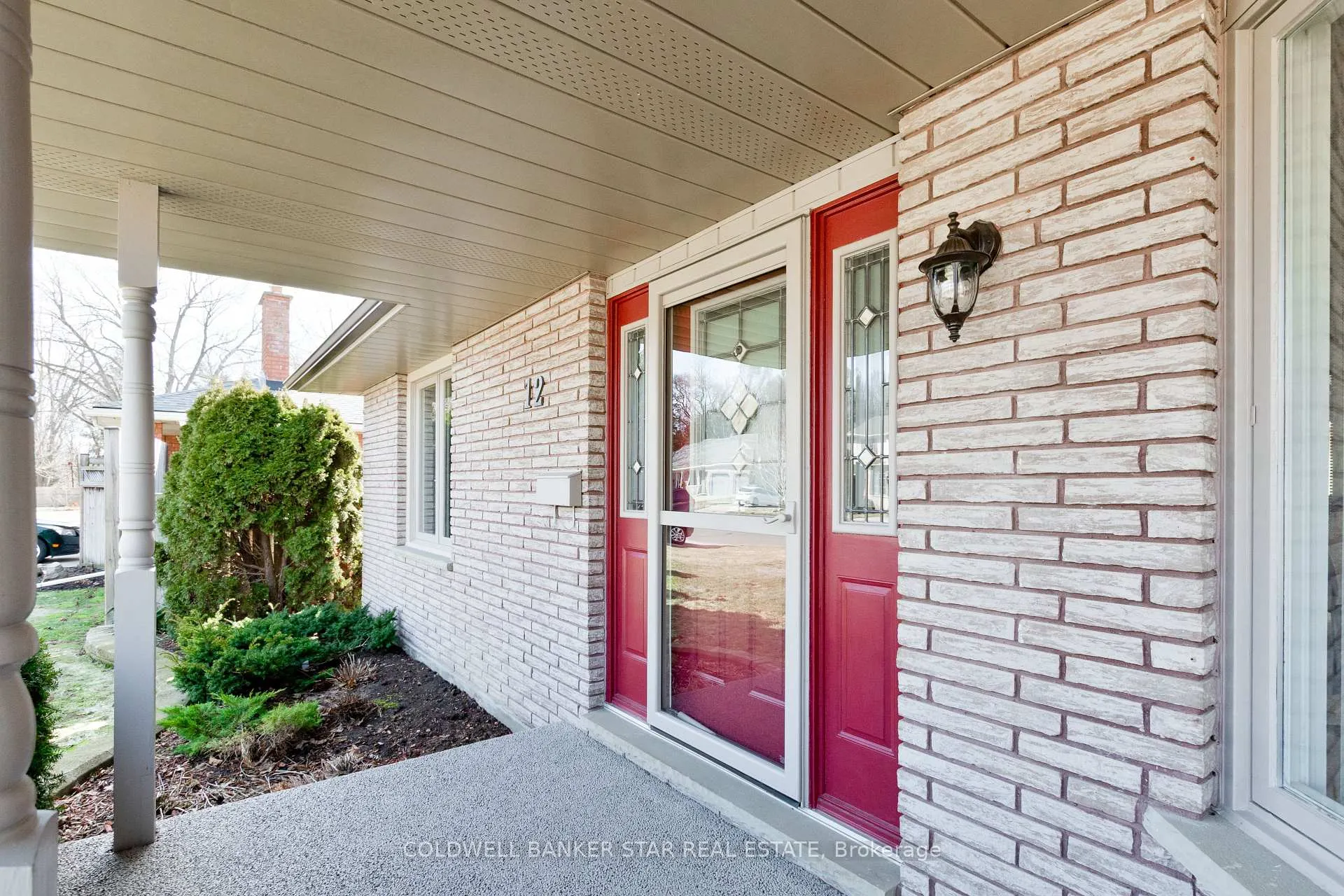 Photo 3 of 12 Treadwell Street, Aylmer — HOMEH