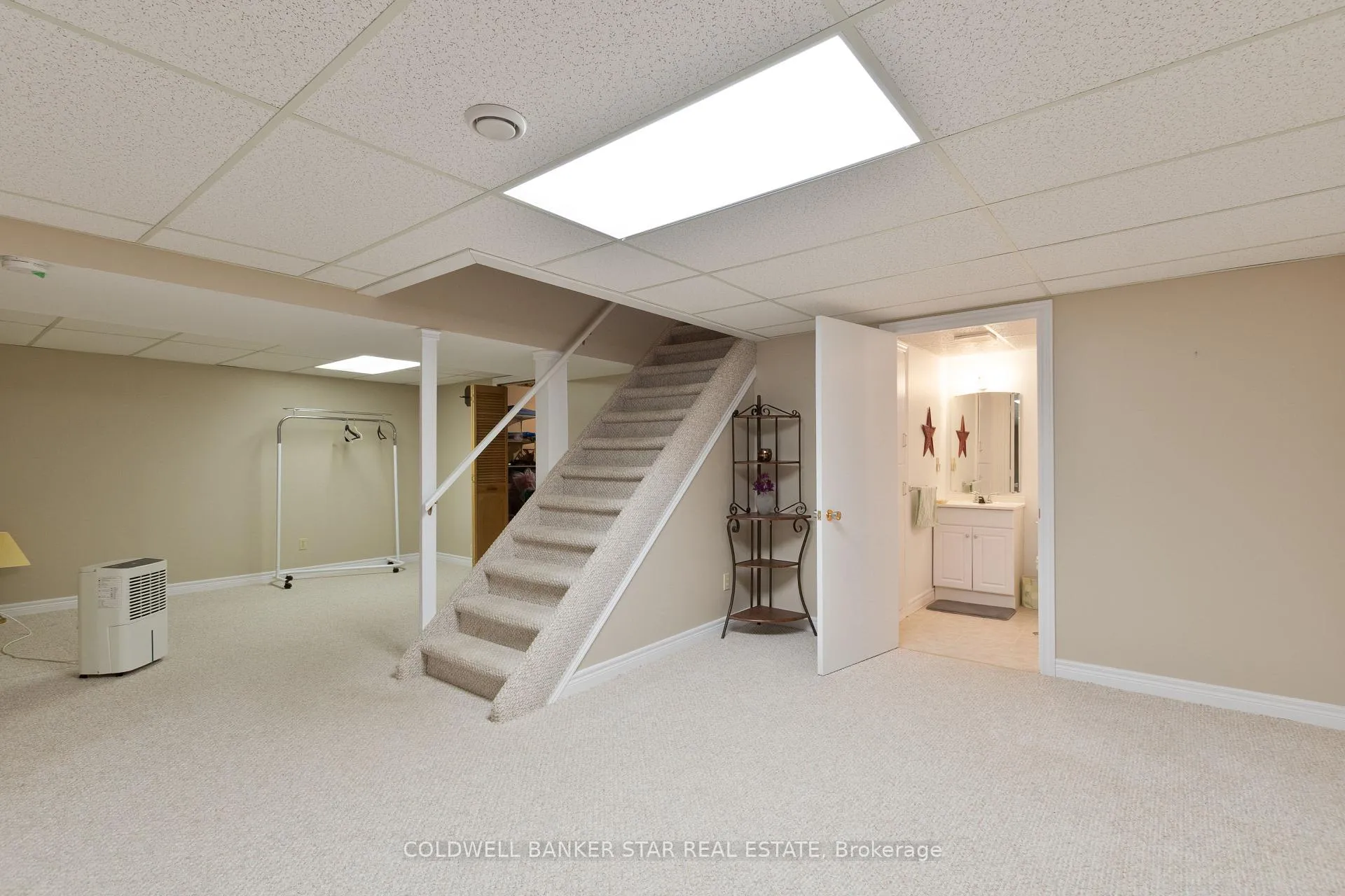 Photo 32 of 12 Treadwell Street, Aylmer — HOMEH