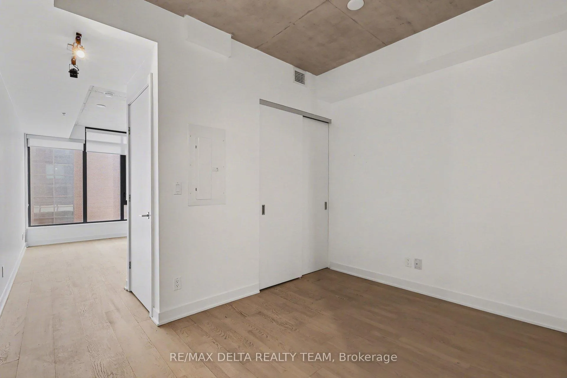 Photo 8 of Unit 207, 203 Catherine Street, Ottawa, Ottawa Centre — HOMEH