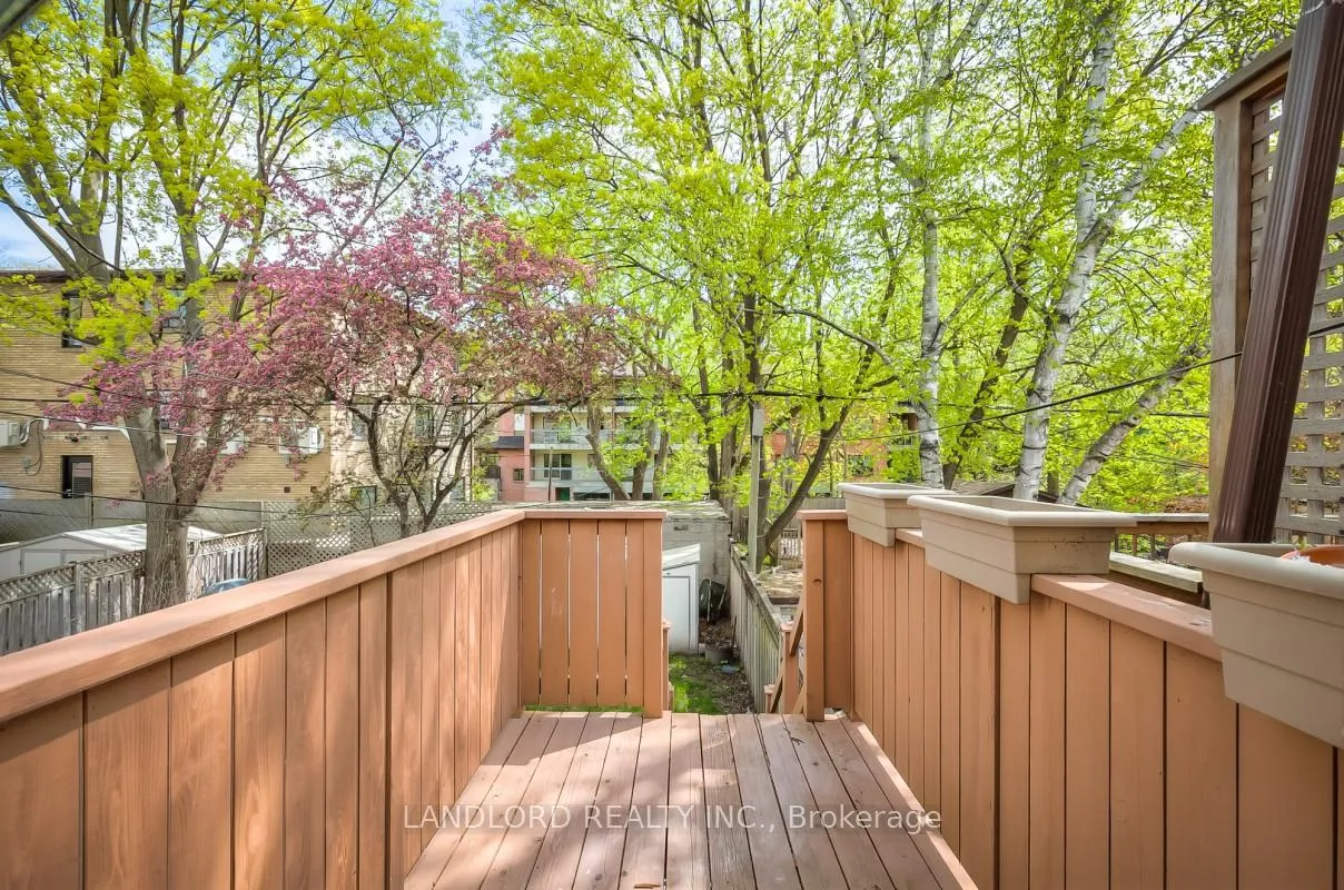 Photo 16 of Unit Main, 153 Gainsborough Road, Toronto, Woodbine Corridor — HOMEH