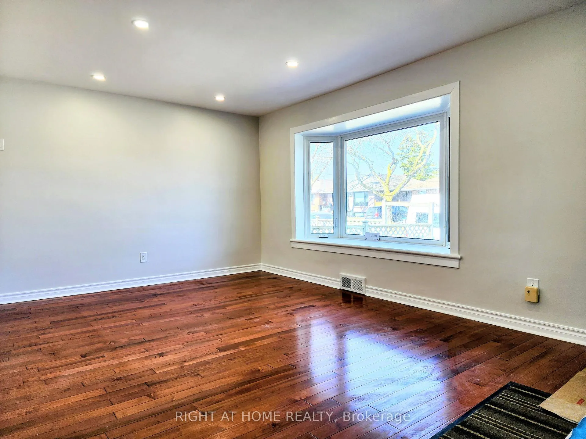 Photo 9 of 17 Reddins Road, Scarborough, Wexford-Maryvale — HOMEH