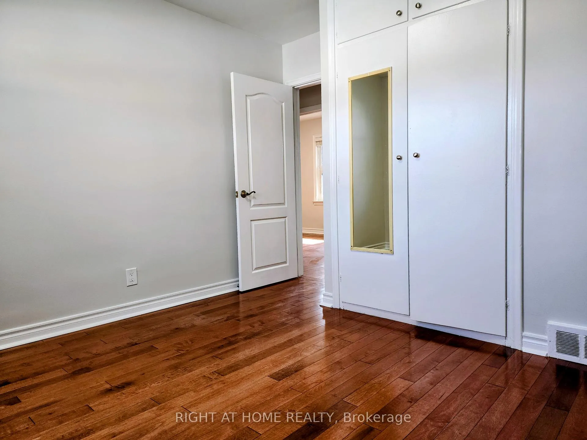 Photo 13 of 17 Reddins Road, Scarborough, Wexford-Maryvale — HOMEH