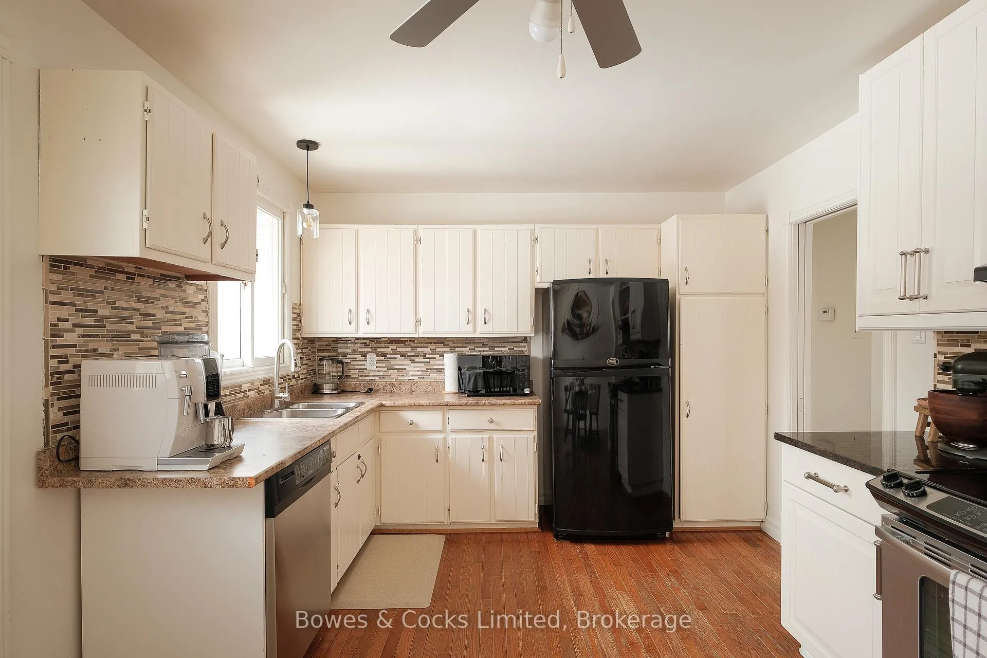 Photo 13 of 1712 Redwood Drive, Peterborough, Monaghan Ward 2 — HOMEH