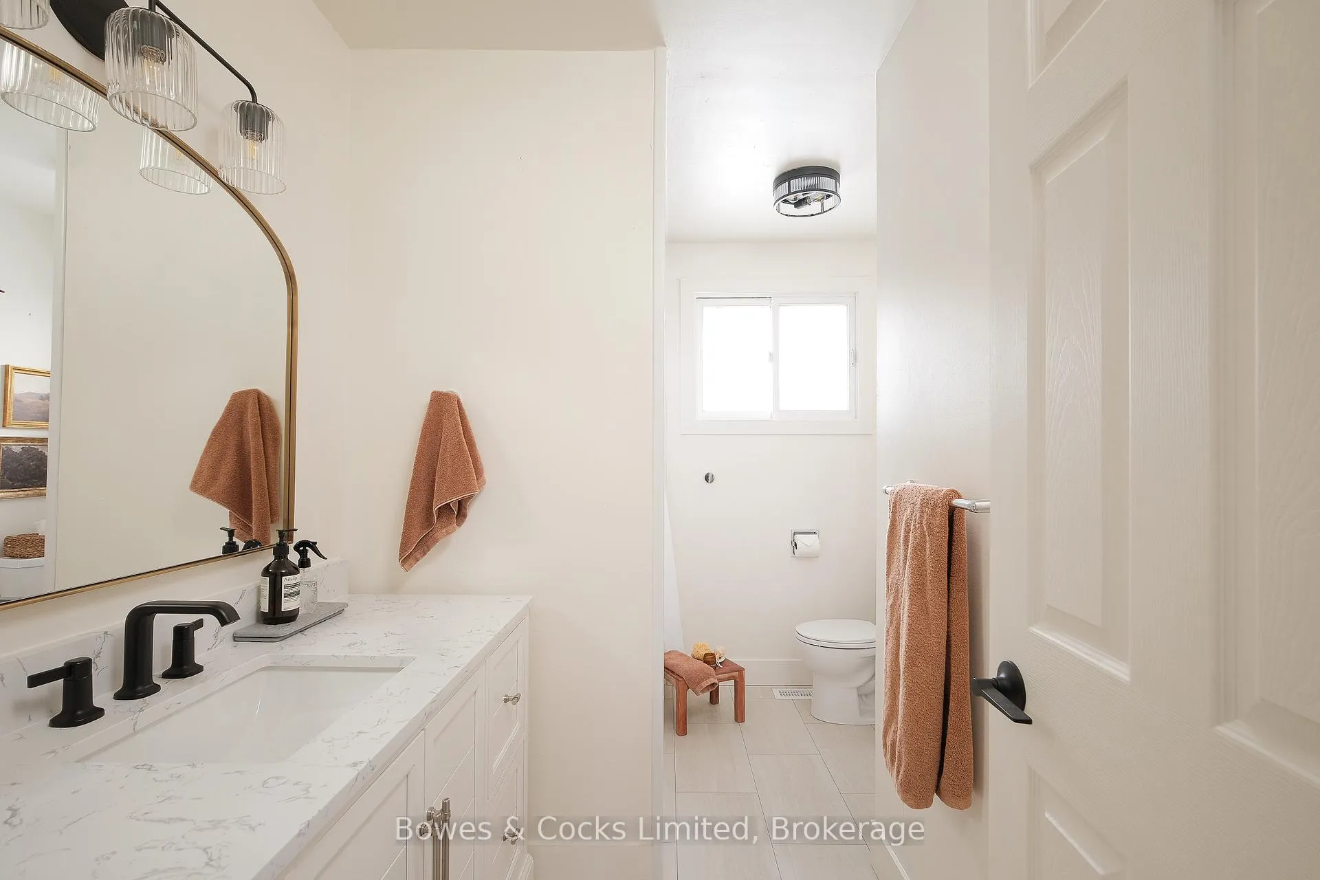 Photo 15 of 1712 Redwood Drive, Peterborough, Monaghan Ward 2 — HOMEH