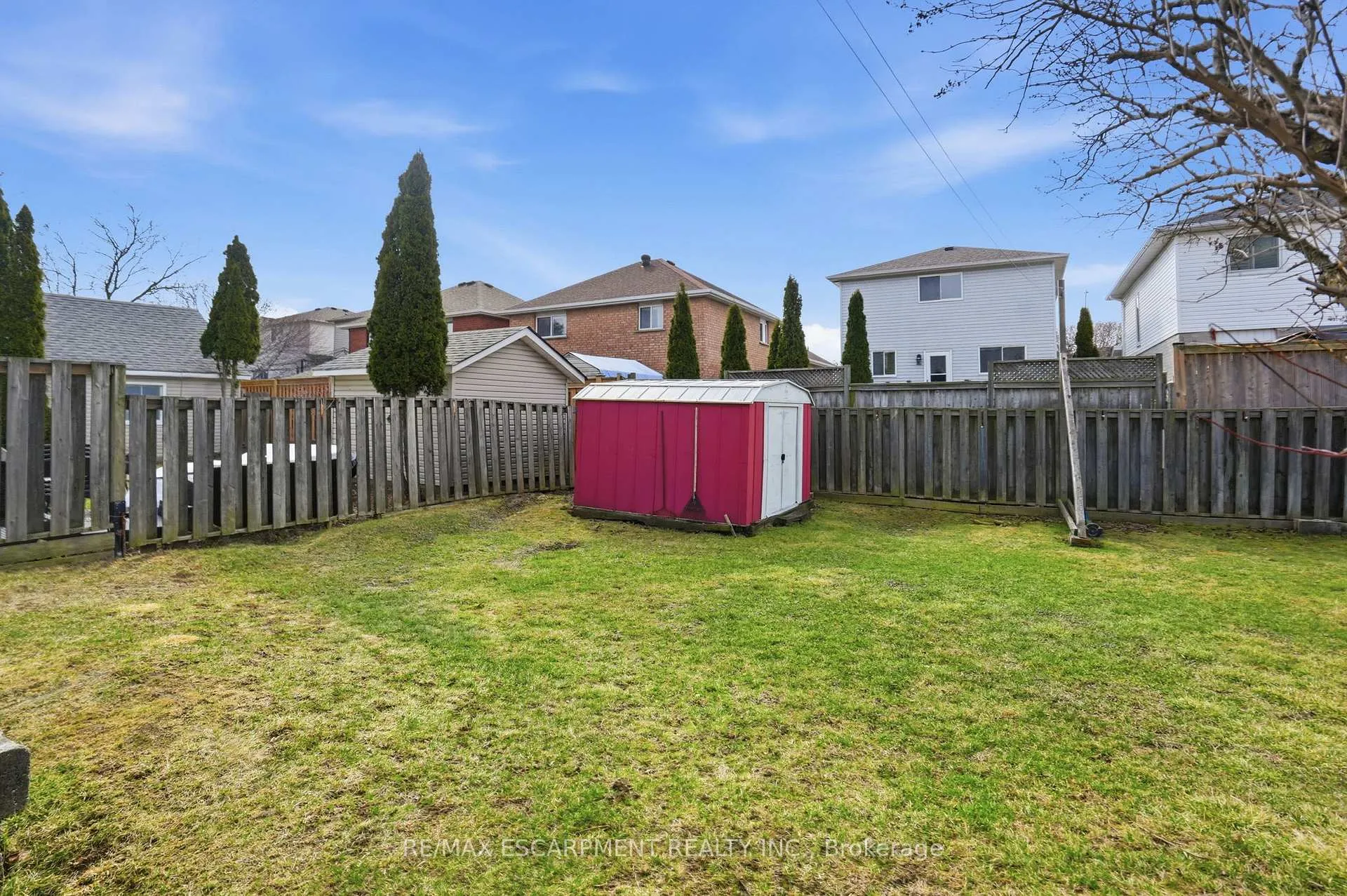 Photo 32 of 560 Stone Church Road E, Hamilton, Butler — HOMEH