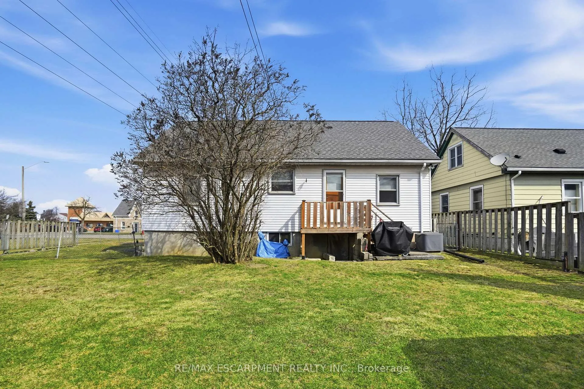 Photo 35 of 560 Stone Church Road E, Hamilton, Butler — HOMEH