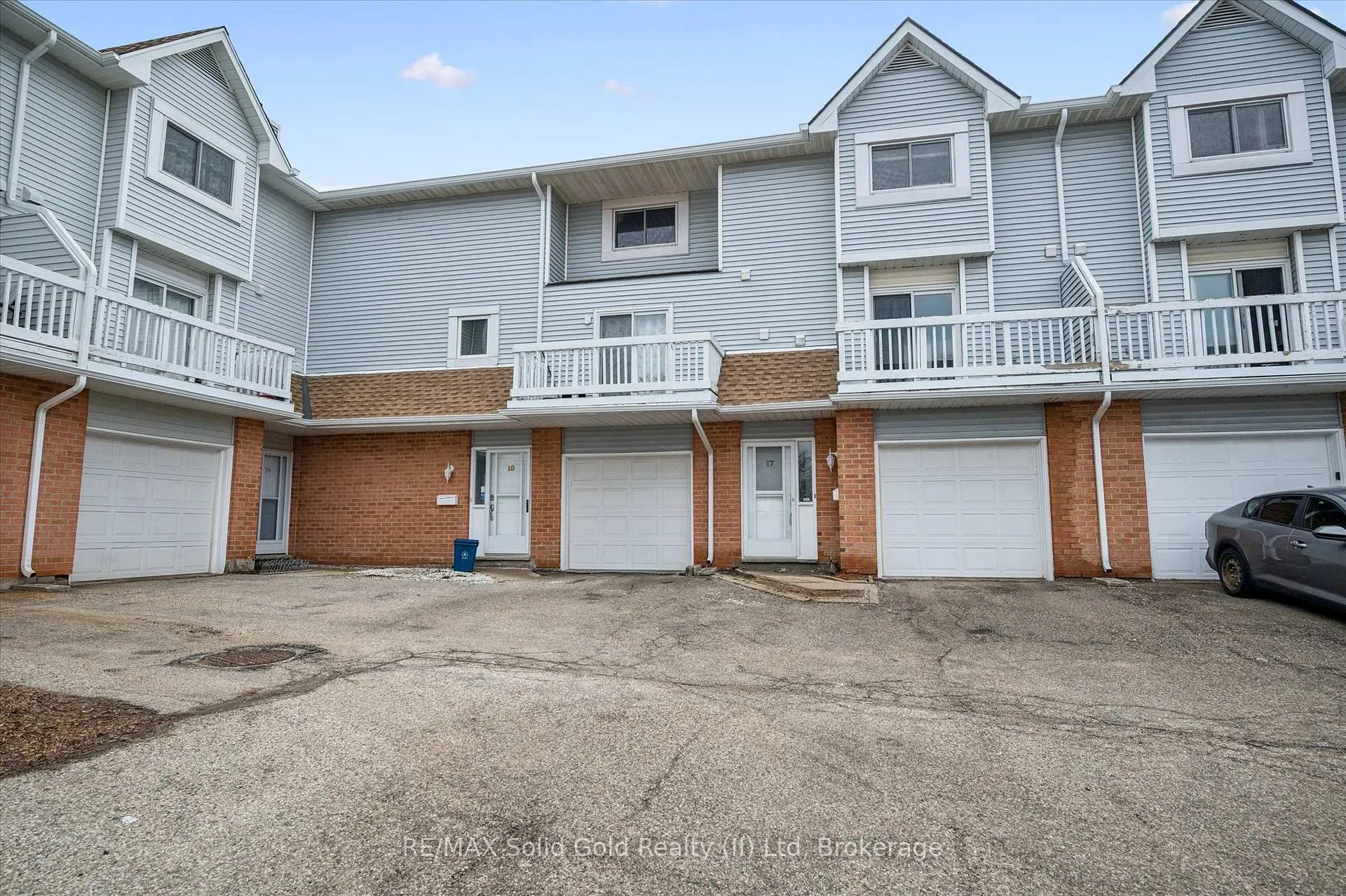 Photo 1 of Unit 17, 111 Traynor Avenue, Kitchener — HOMEH