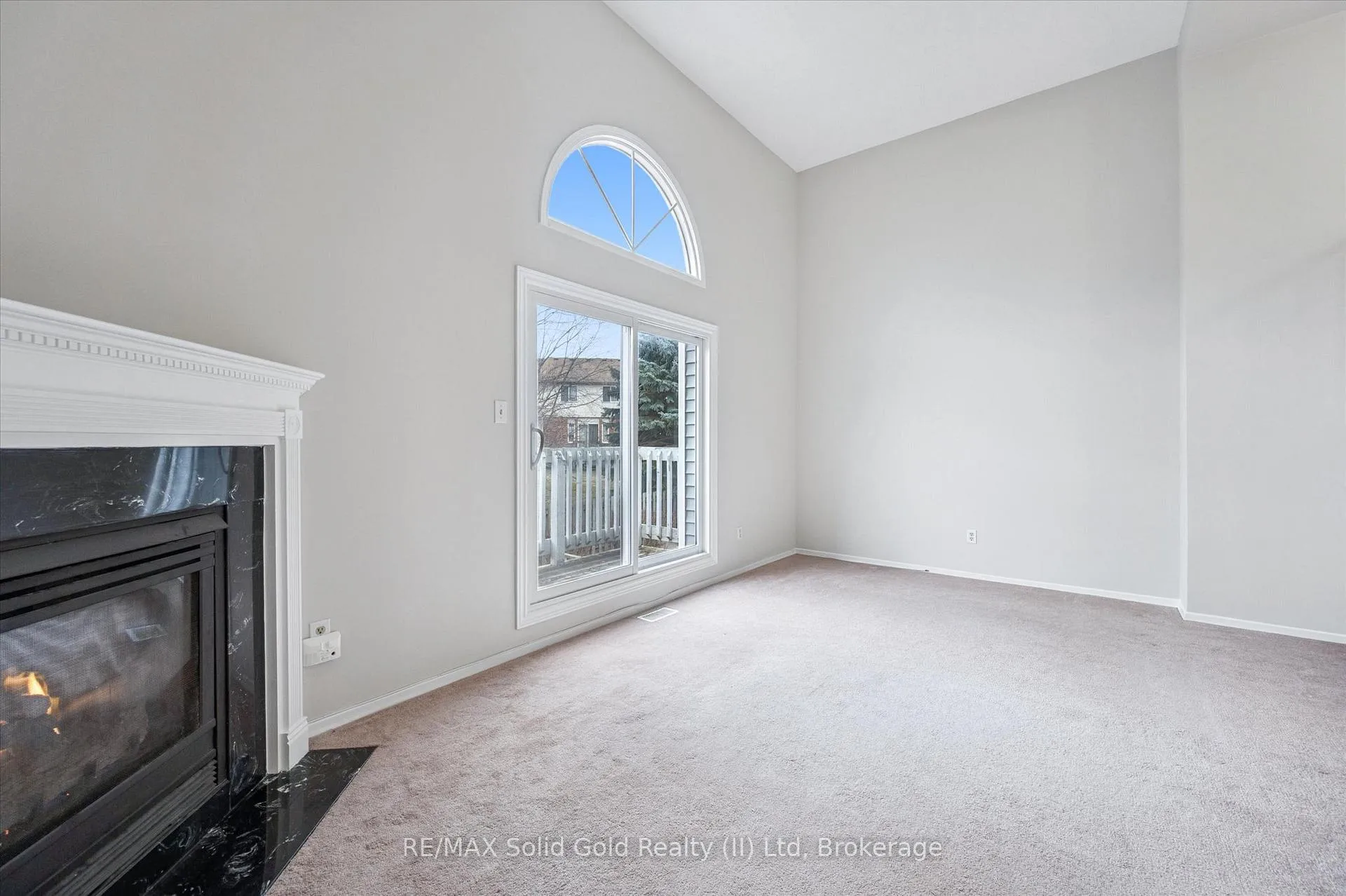 Photo 6 of Unit 17, 111 Traynor Avenue, Kitchener — HOMEH