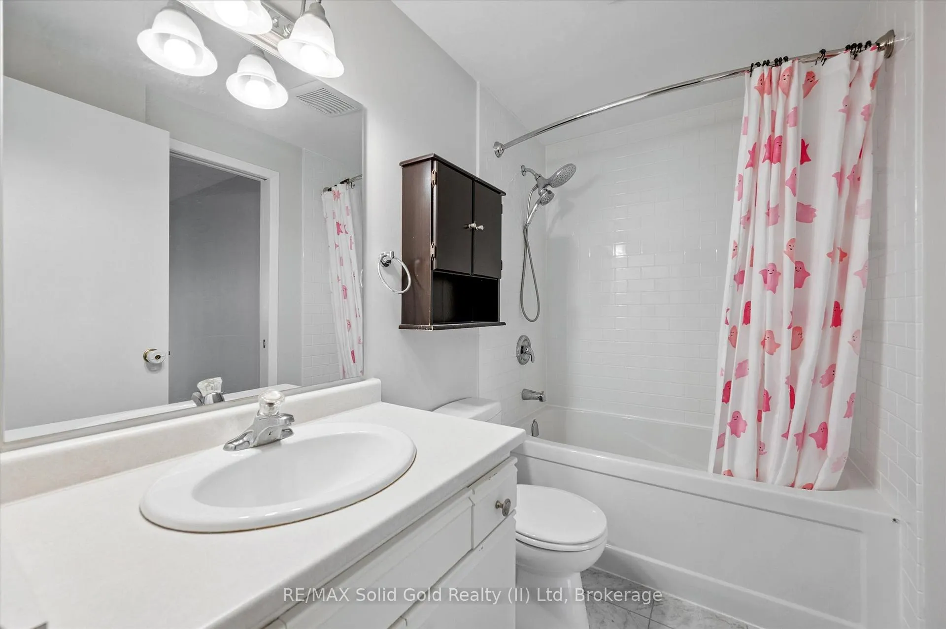 Photo 31 of Unit 17, 111 Traynor Avenue, Kitchener — HOMEH