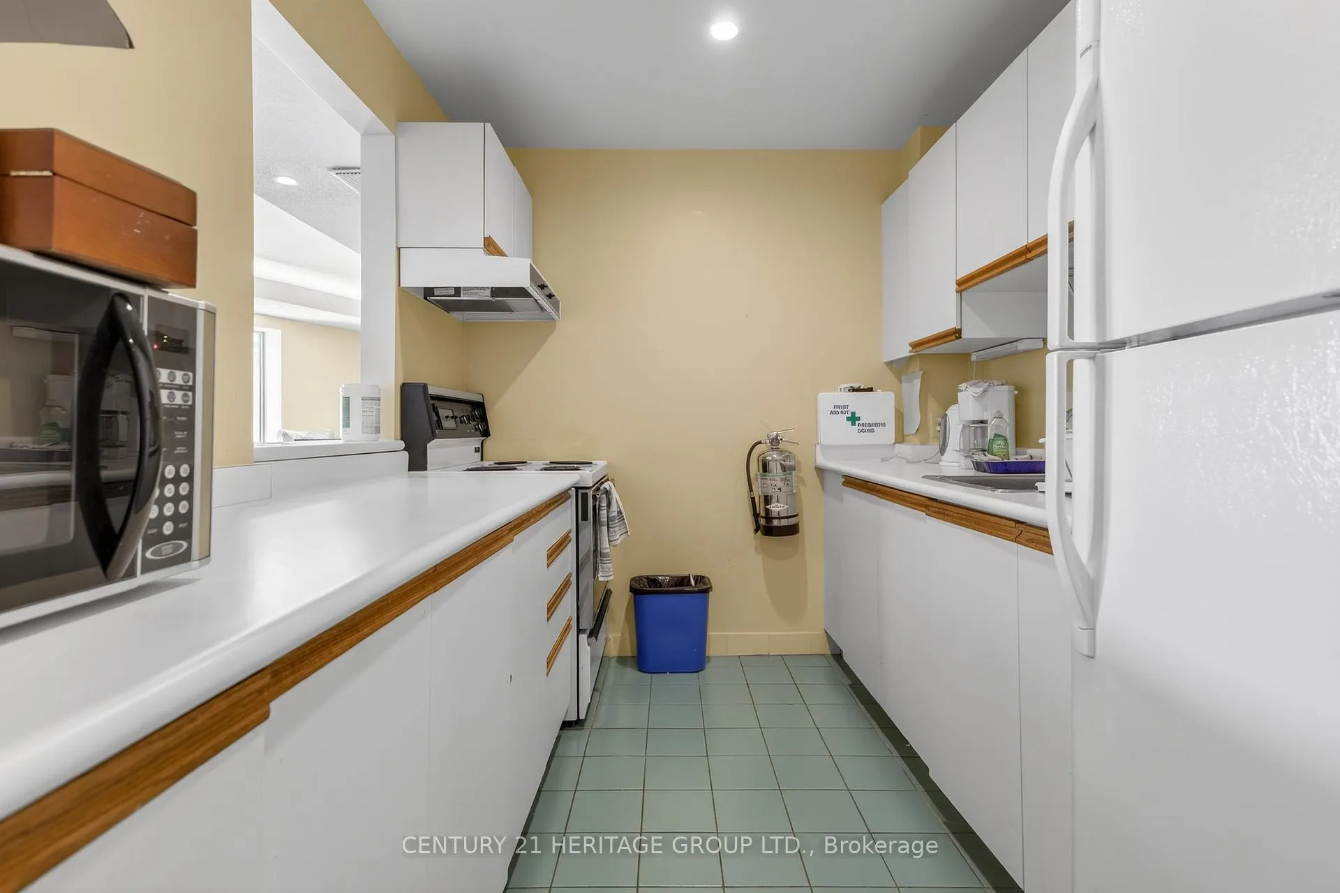Photo 50 of Unit 1005, 150 Dunlop Street E, Barrie, City Centre — HOMEH