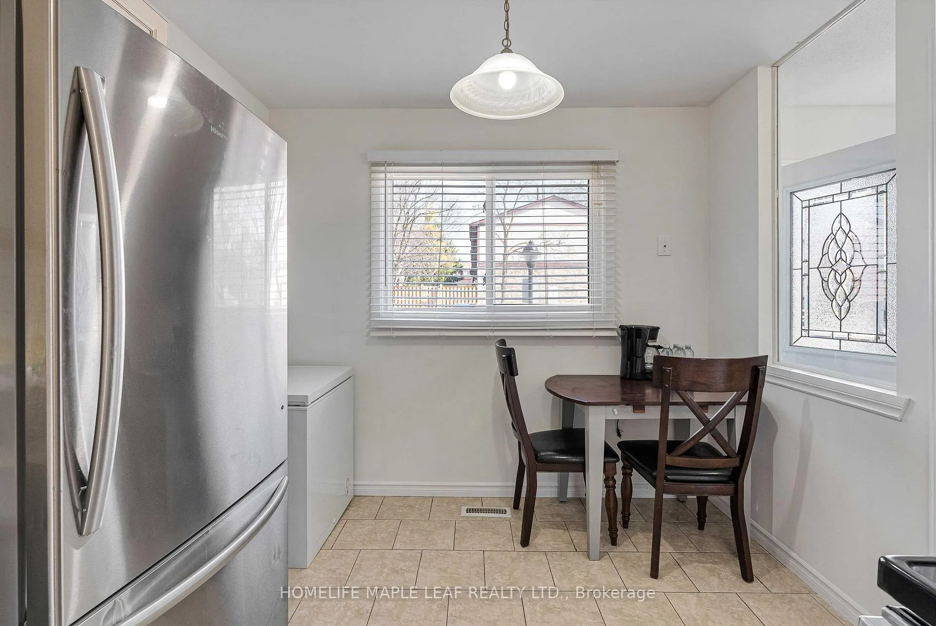 Photo 5 of Unit 57, 45 Hansen Road N, Brampton, Madoc — HOMEH