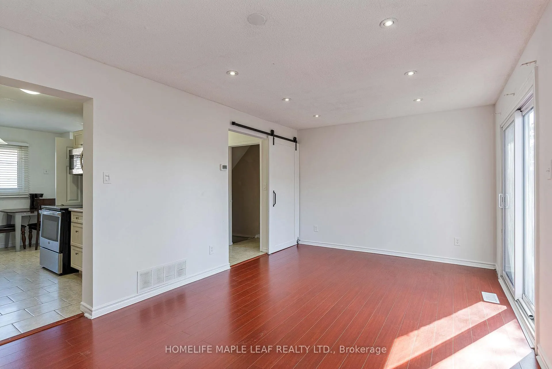 Photo 8 of Unit 57, 45 Hansen Road N, Brampton, Madoc — HOMEH