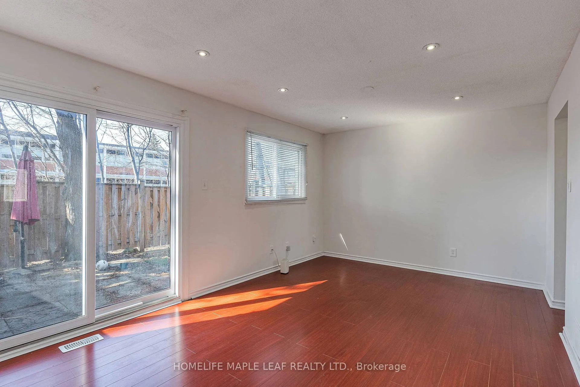 Photo 10 of Unit 57, 45 Hansen Road N, Brampton, Madoc — HOMEH