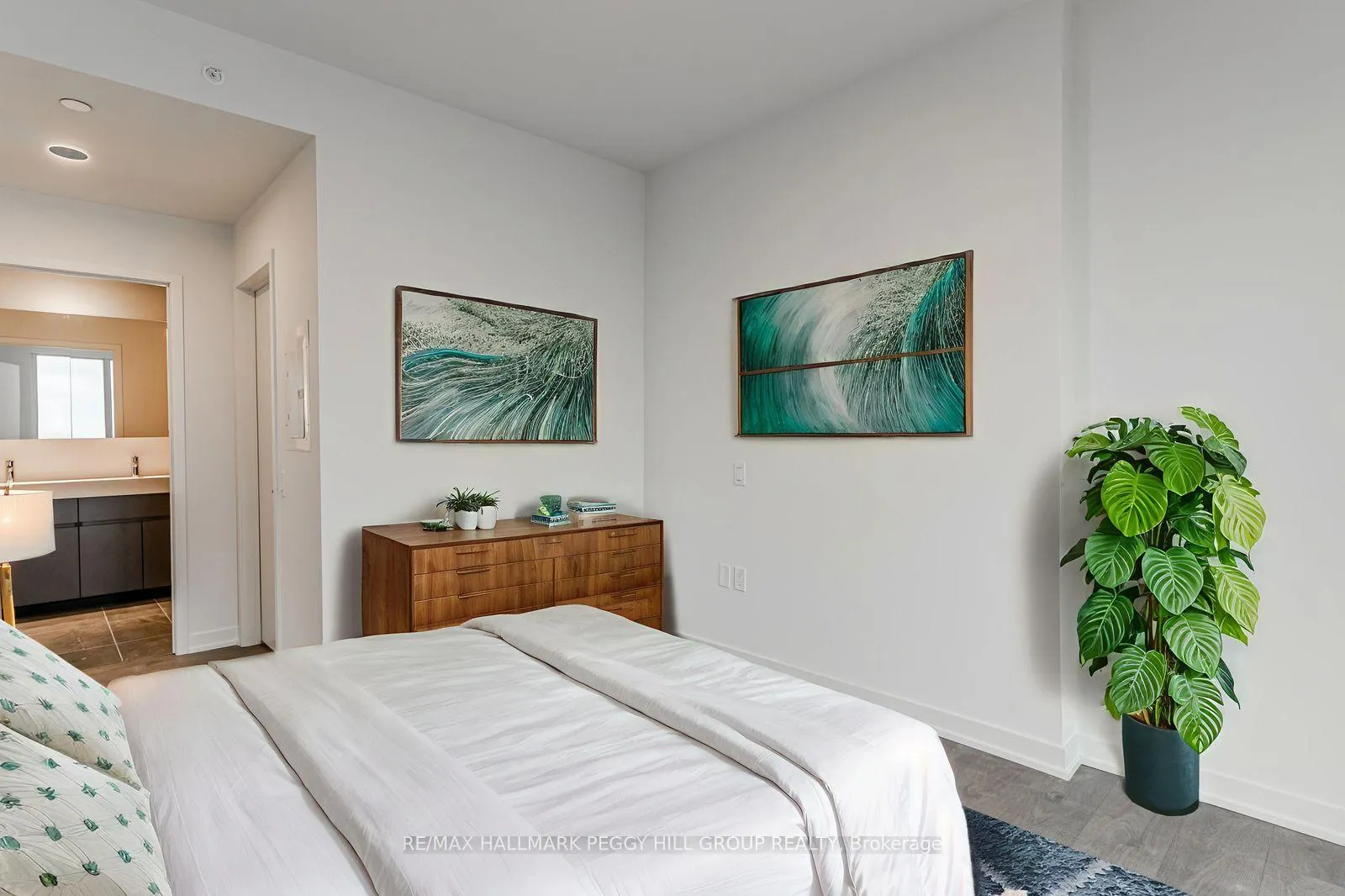 Photo 8 of Unit 2909, 39 Mary Street, Barrie, City Centre — HOMEH