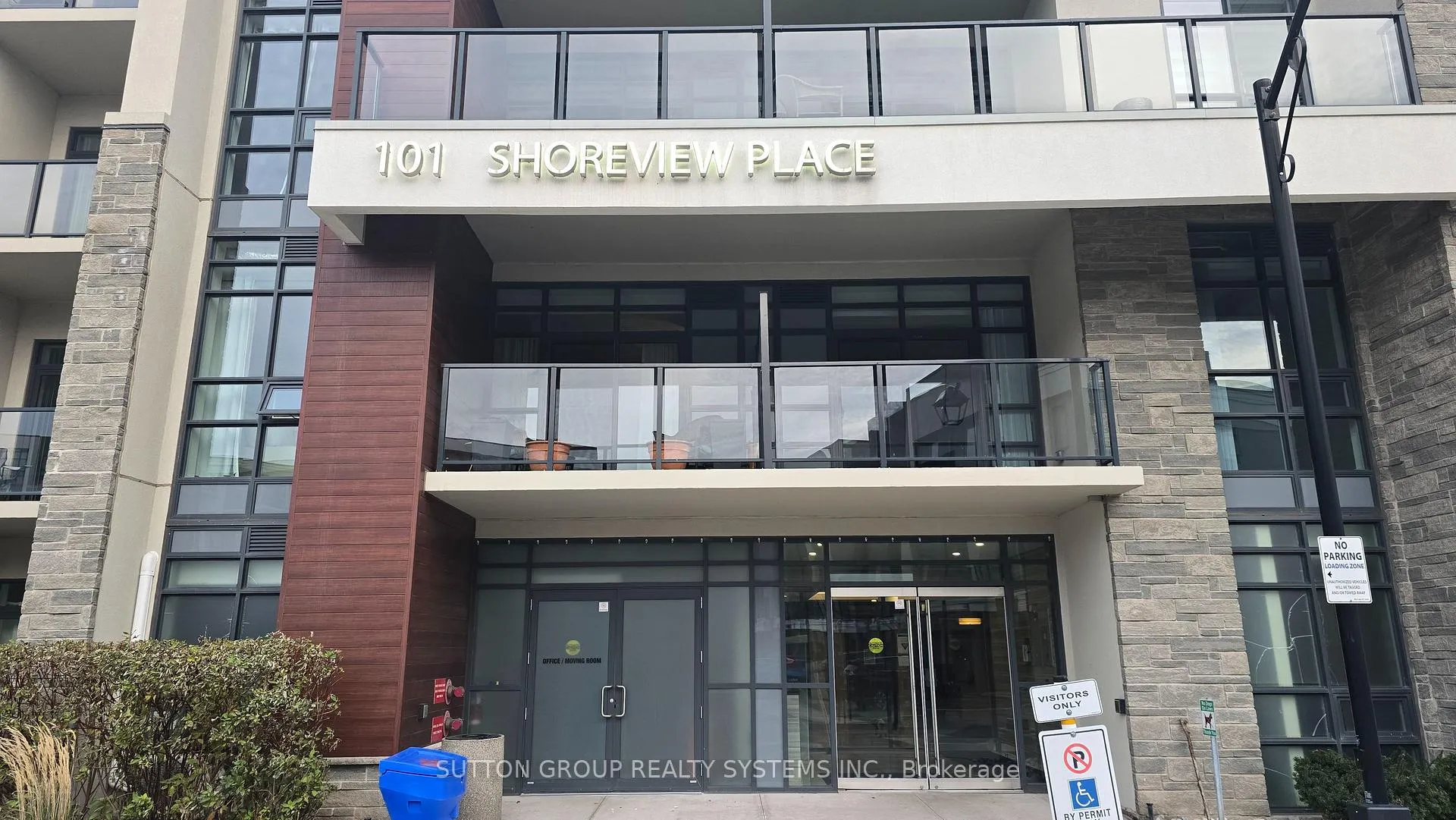 Photo 18 of Unit 437, 101 Shoreview Place, Hamilton, Lakeshore — HOMEH