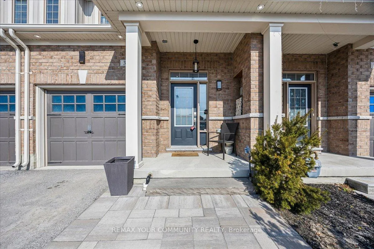 Photo 2 of 36 Clifford Crescent, New Tecumseth, Tottenham — HOMEH