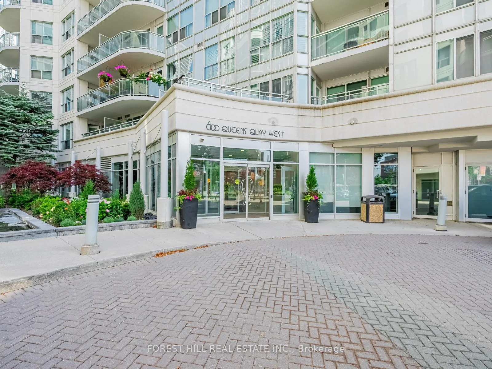 Photo 2 of Unit 606, 600 Queens Quay W, Toronto, Waterfront Communities — HOMEH