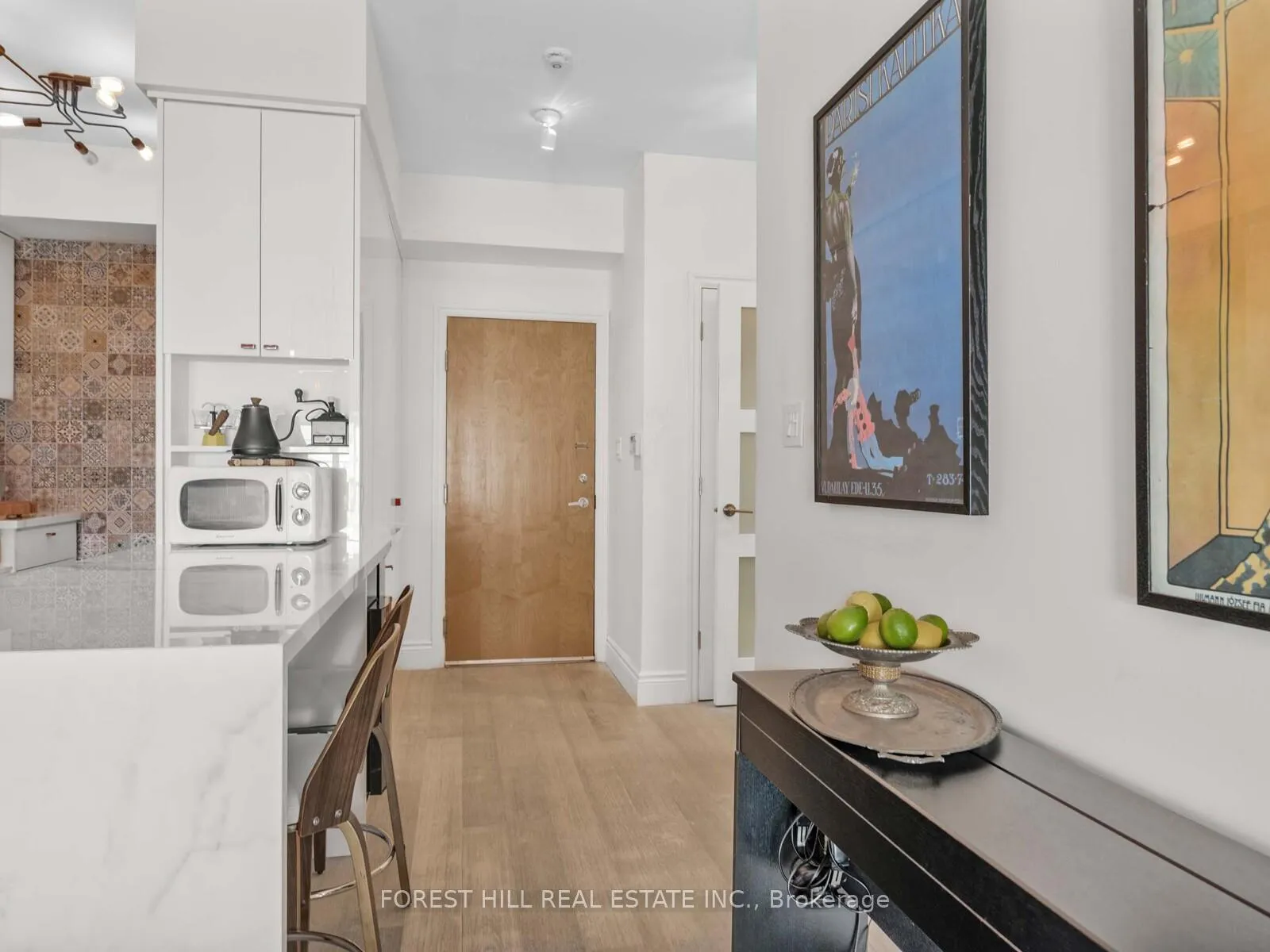 Photo 3 of Unit 606, 600 Queens Quay W, Toronto, Waterfront Communities — HOMEH