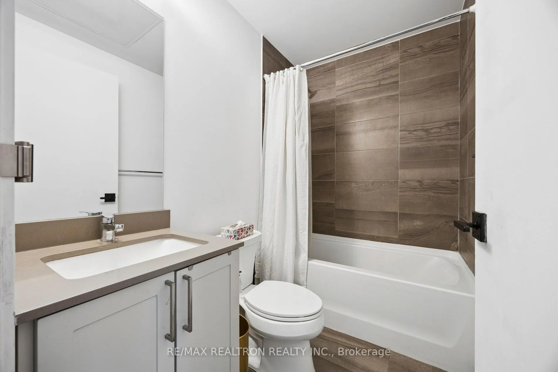 Photo 17 of Unit 821E, 278 Buchanan Drive, Markham, Unionville — HOMEH