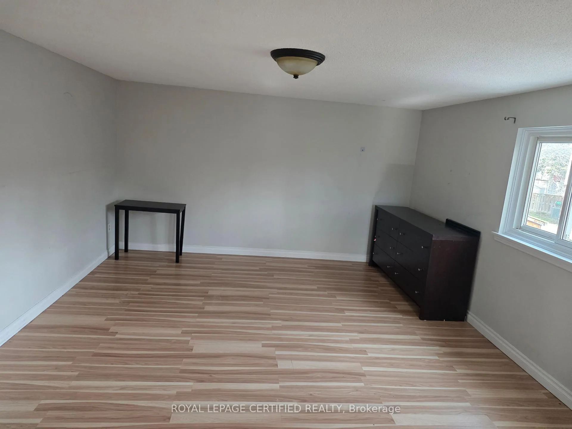 Photo 8 of 72 Fanshawe Drive, Brampton, Heart Lake West — HOMEH