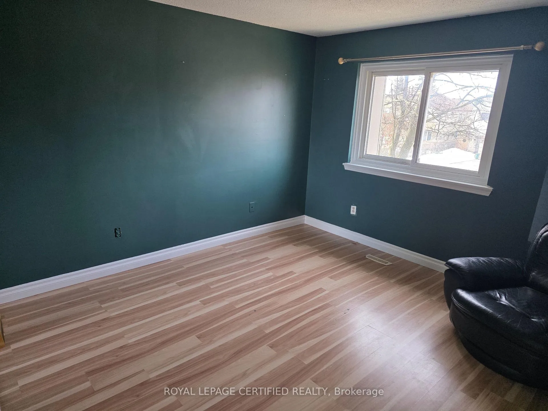 Photo 10 of 72 Fanshawe Drive, Brampton, Heart Lake West — HOMEH