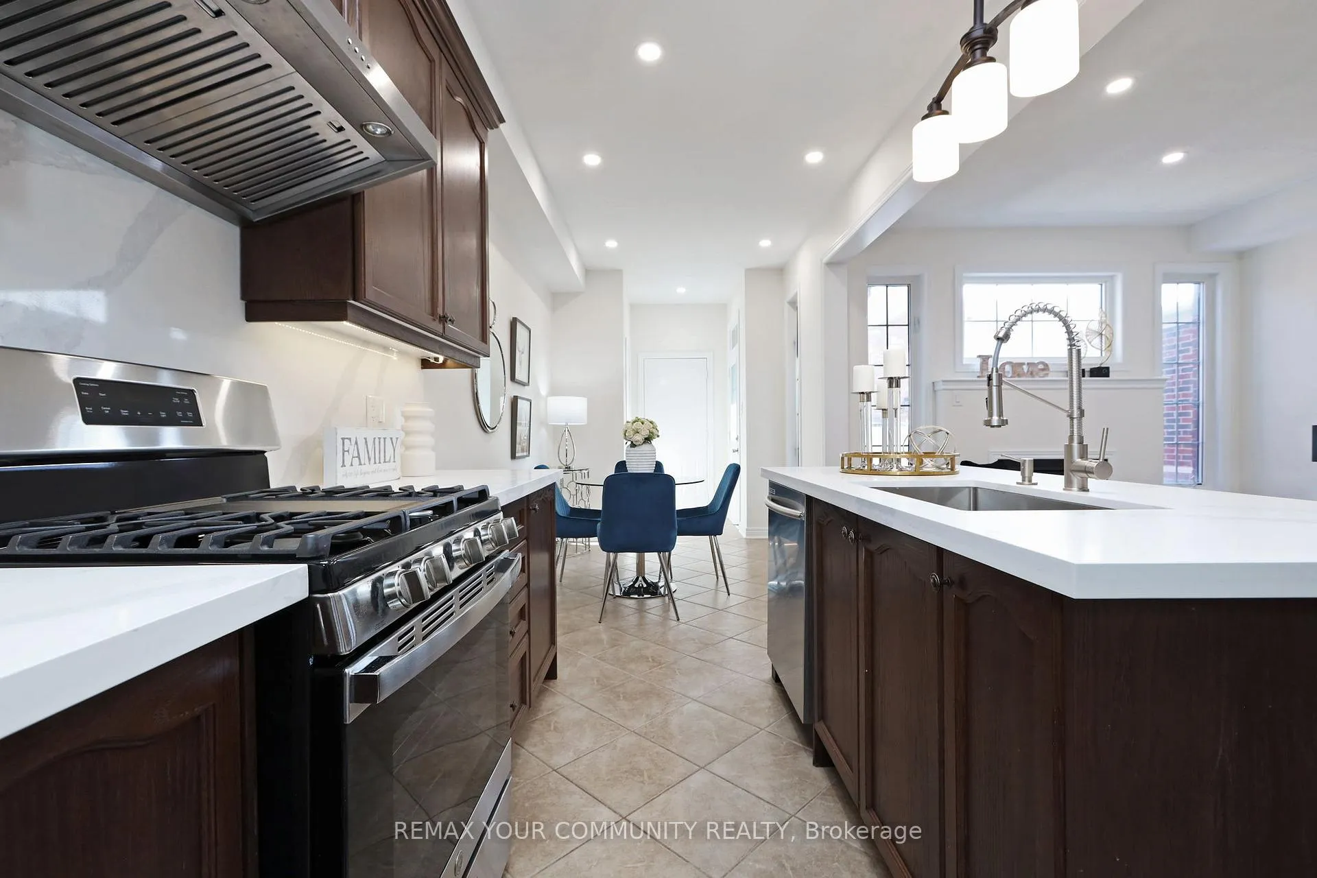 Photo 18 of 155 Harbord Street, Markham, Berczy — HOMEH
