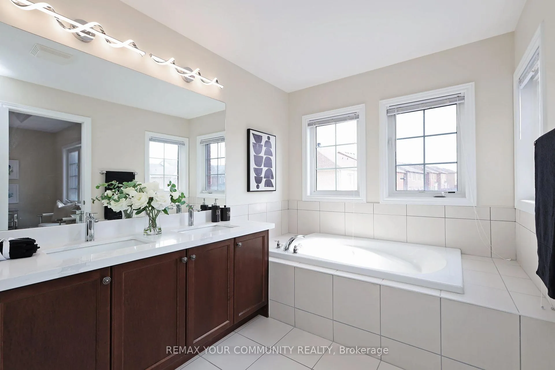 Photo 27 of 155 Harbord Street, Markham, Berczy — HOMEH