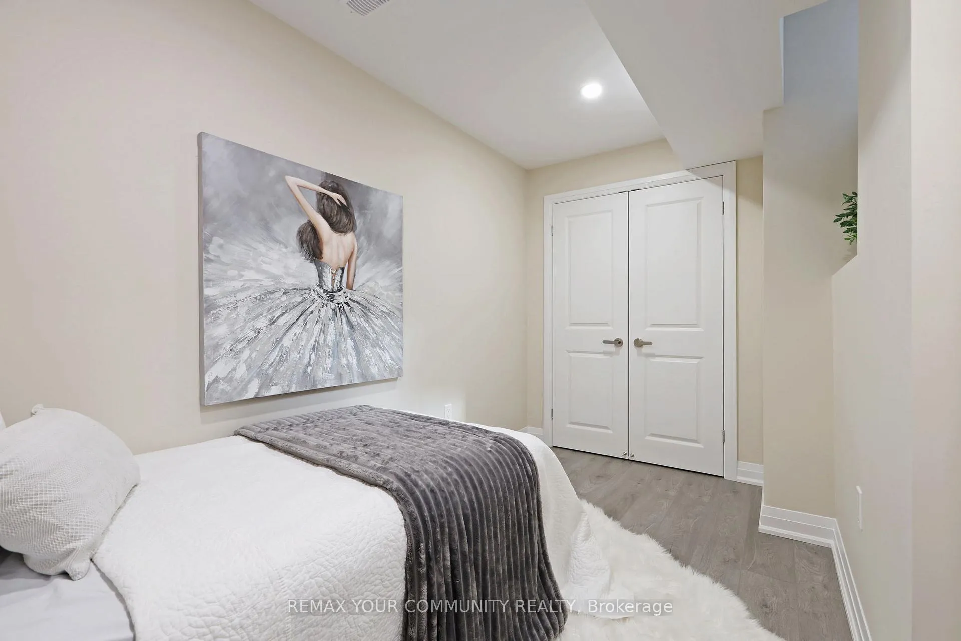 Photo 42 of 155 Harbord Street, Markham, Berczy — HOMEH