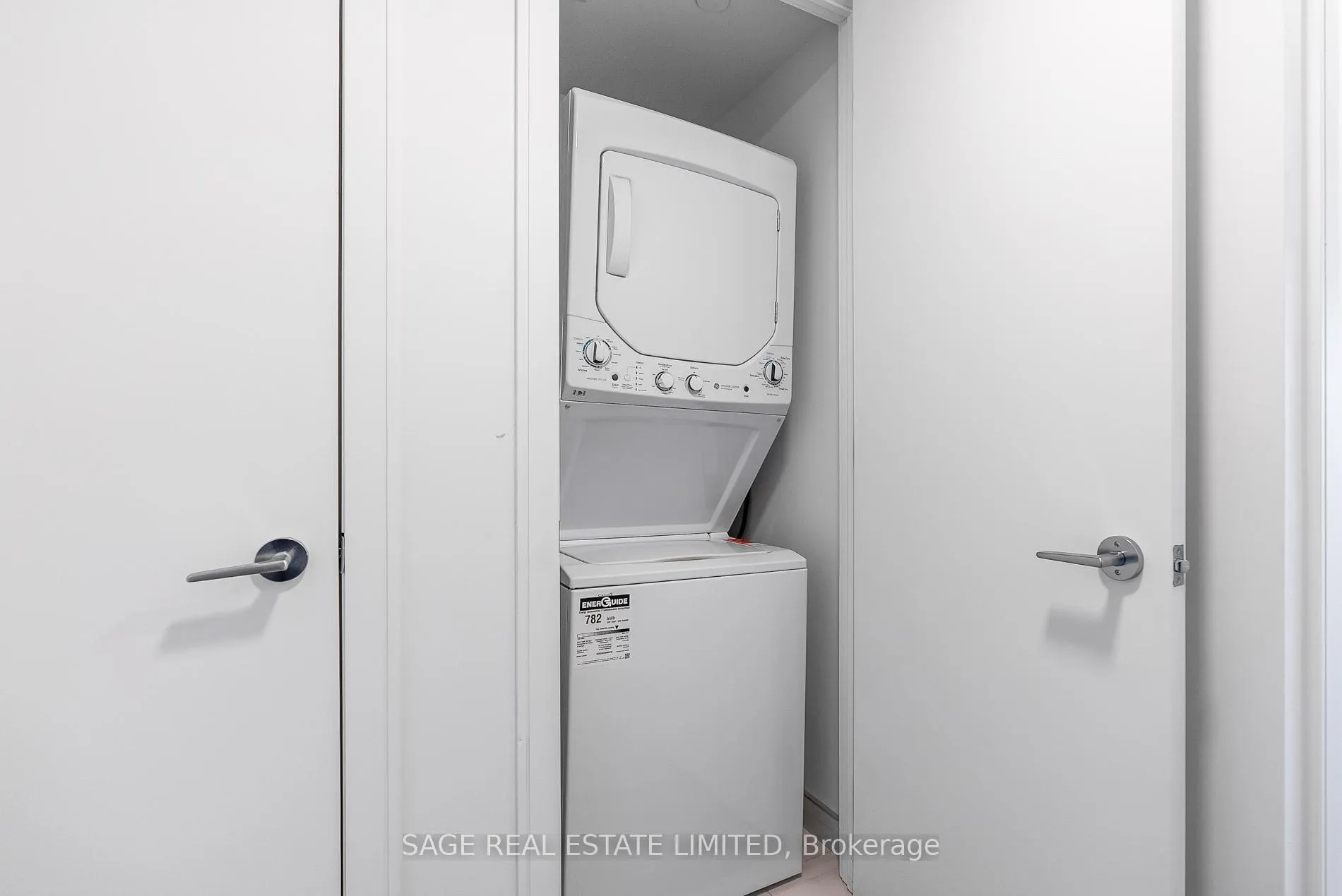 Photo 26 of Unit 1004, 1 Jarvis Street, Hamilton, Beasley — HOMEH
