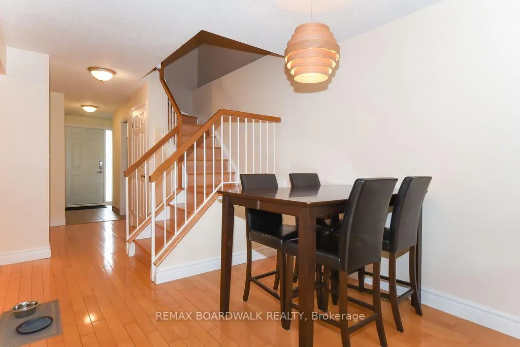 Photo 20 of 1619 Du Sommet Place N, Ottawa, Chateauneuf — HOMEH