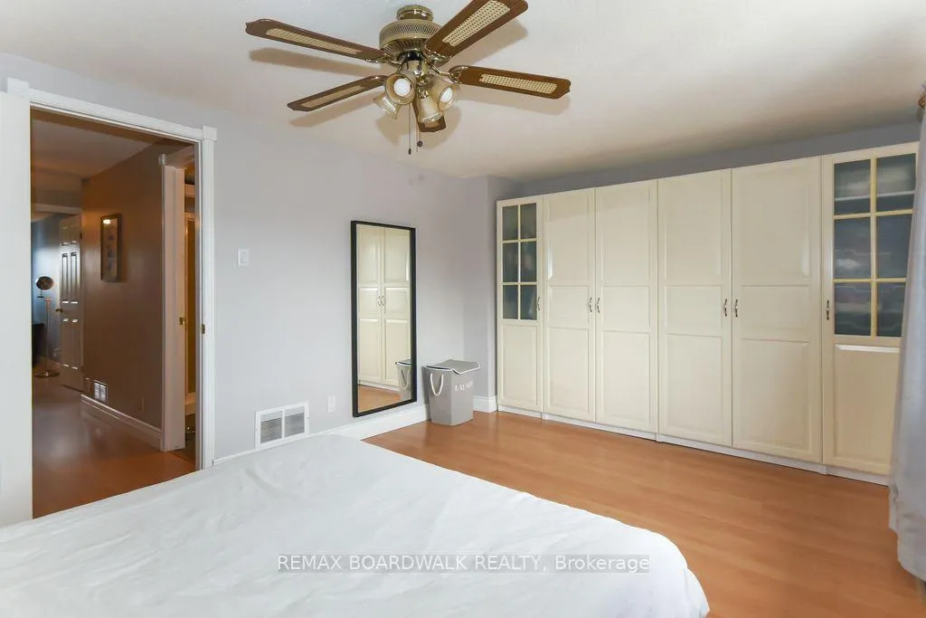 Photo 23 of 1619 Du Sommet Place N, Ottawa, Chateauneuf — HOMEH