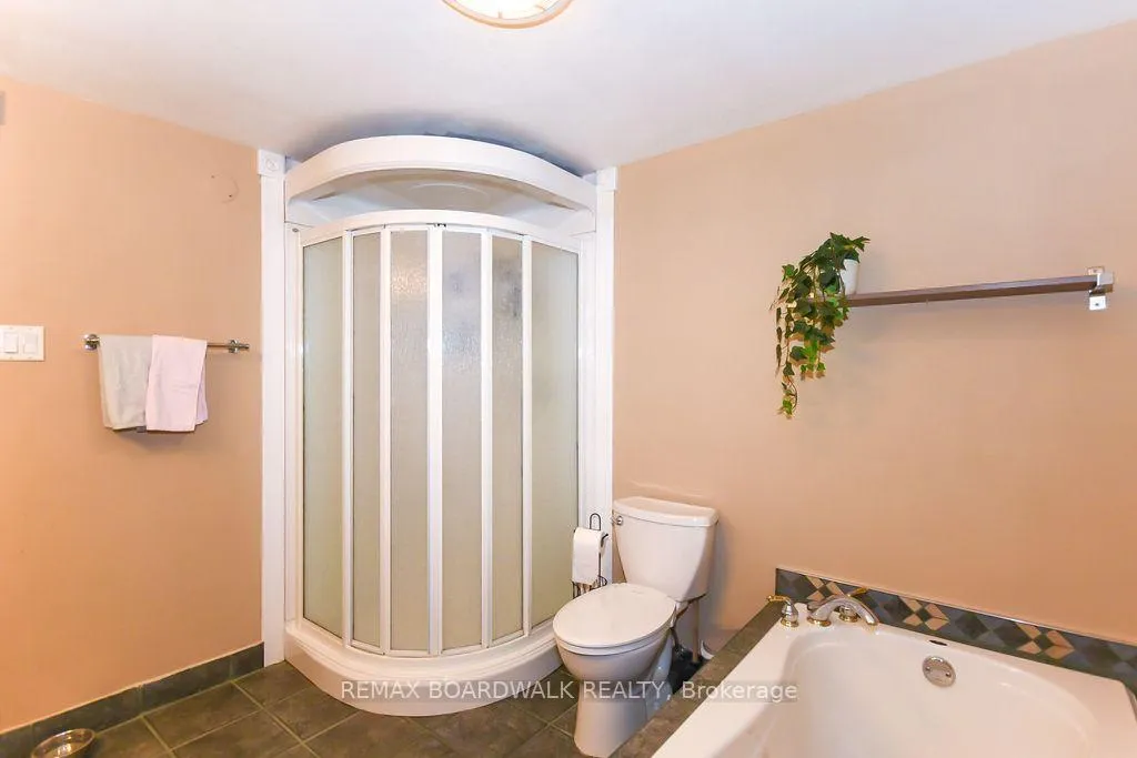 Photo 31 of 1619 Du Sommet Place N, Ottawa, Chateauneuf — HOMEH