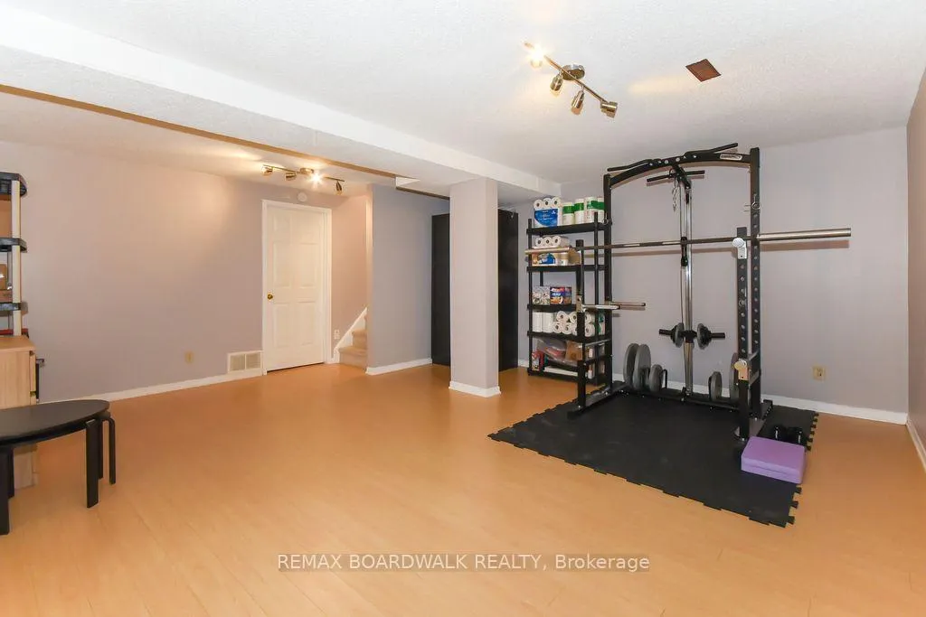 Photo 36 of 1619 Du Sommet Place N, Ottawa, Chateauneuf — HOMEH