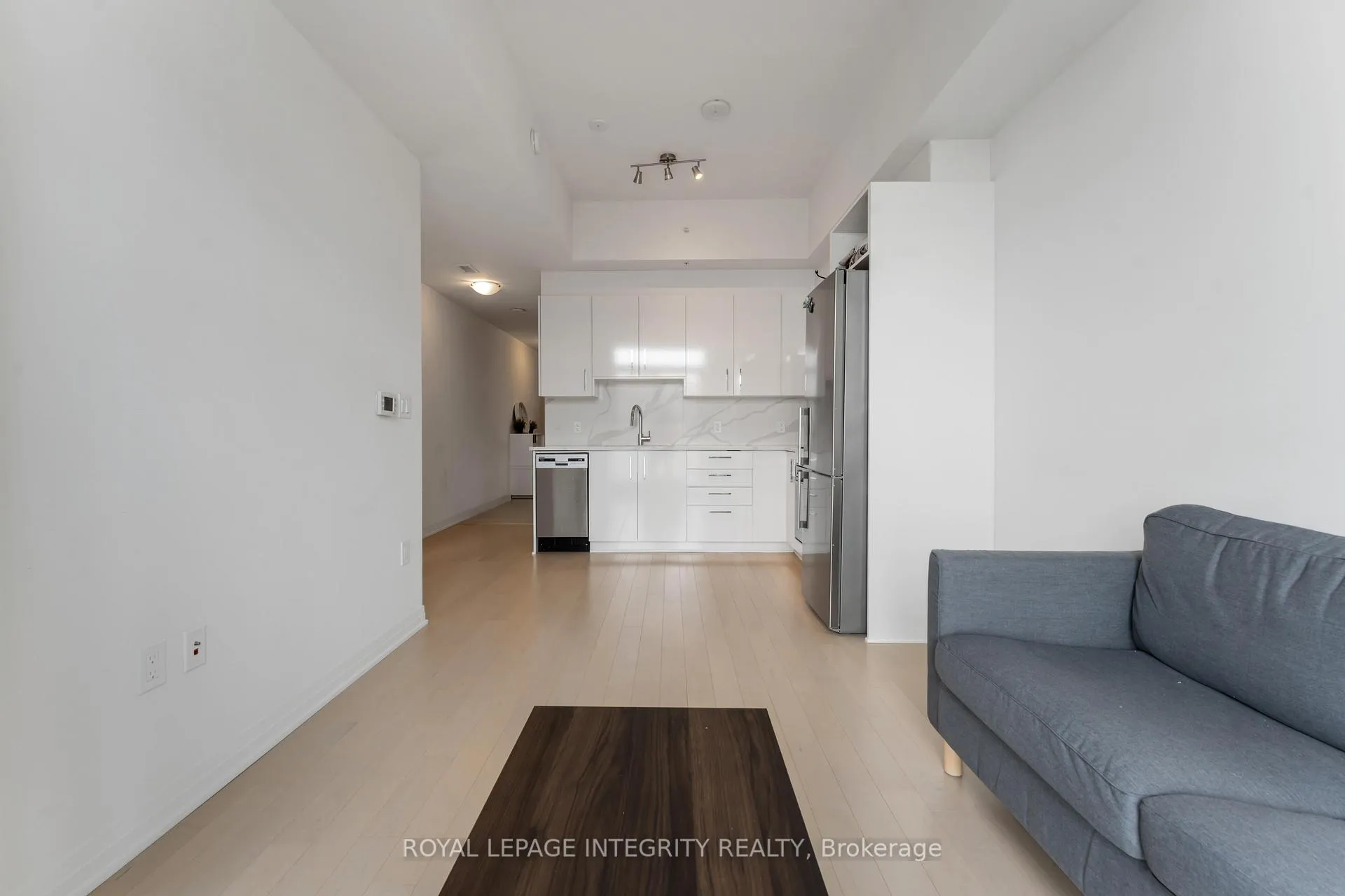 Photo 10 of Unit 1008, 805 Carling Avenue, Ottawa, West Centre Town — HOMEH