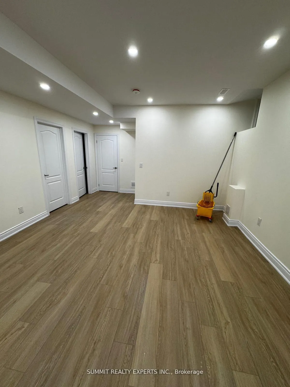 Photo 7 of Unit Basement, 27 James Walker Avenue, Caledon, Caledon East — HOMEH