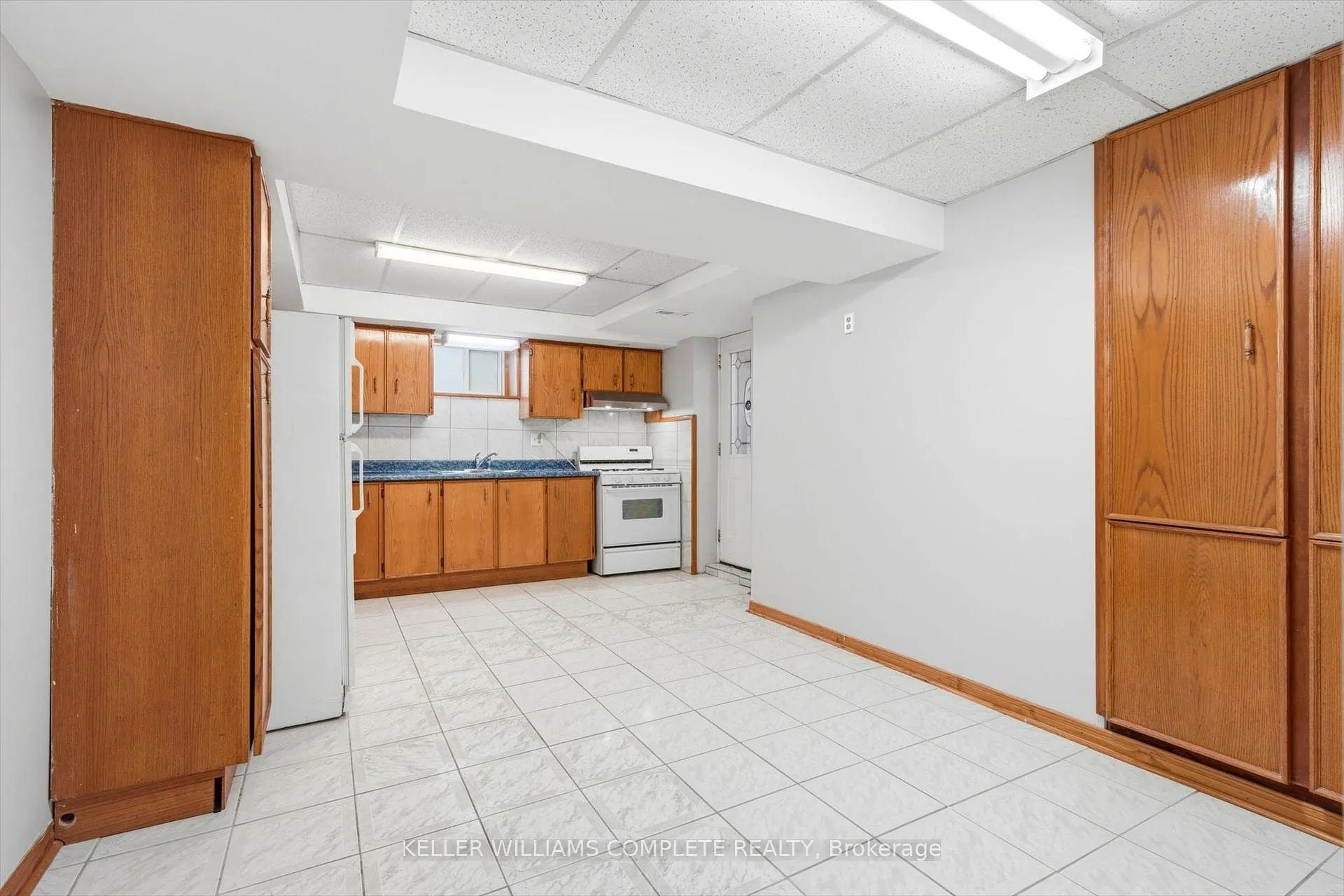 Photo 16 of Unit LOWER, 114 Slinger Avenue, Hamilton, Stoney Creek Mountain — HOMEH