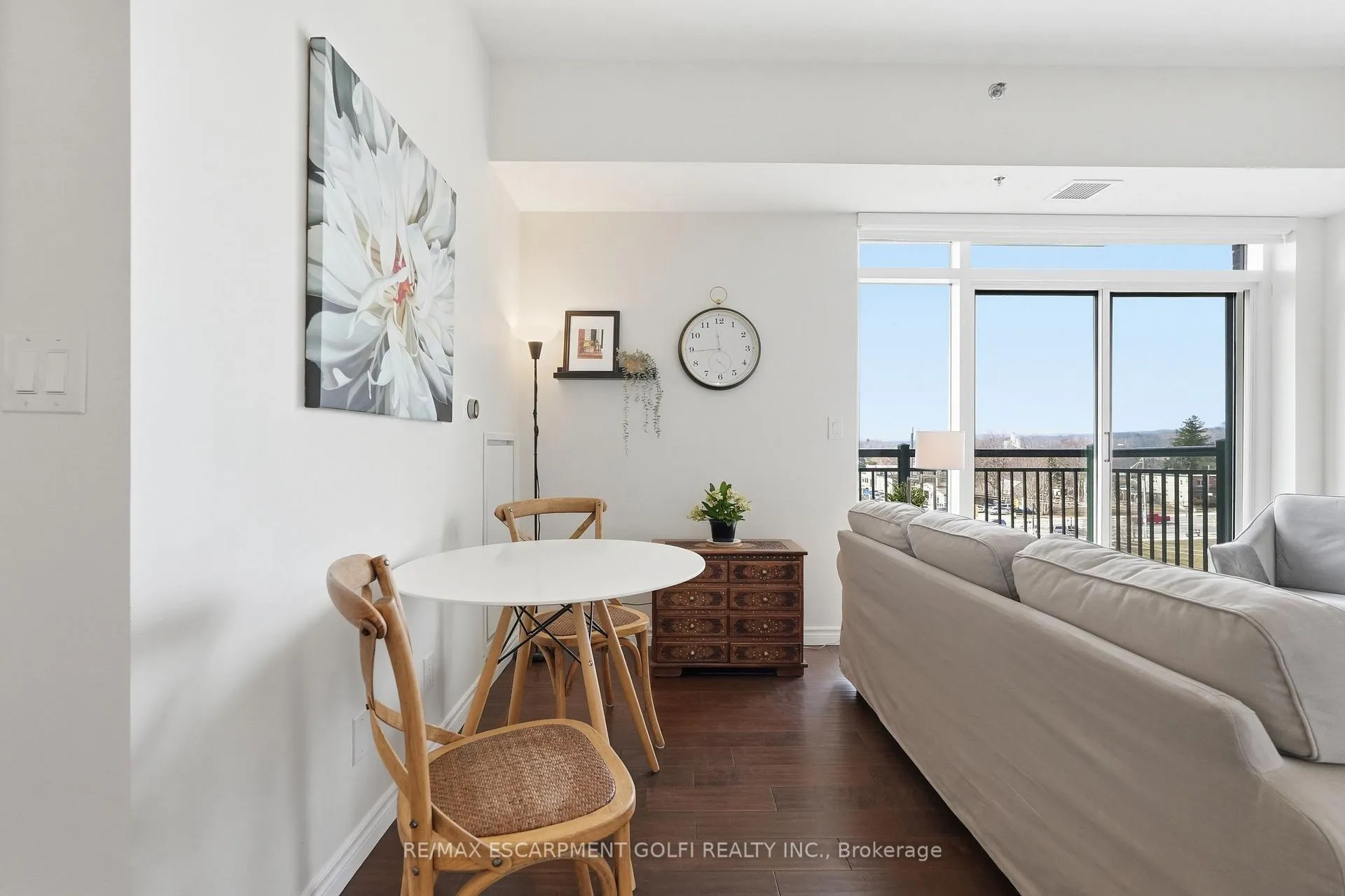 Photo 11 of Unit 501, 34 Plains Road E, Burlington, LaSalle — HOMEH