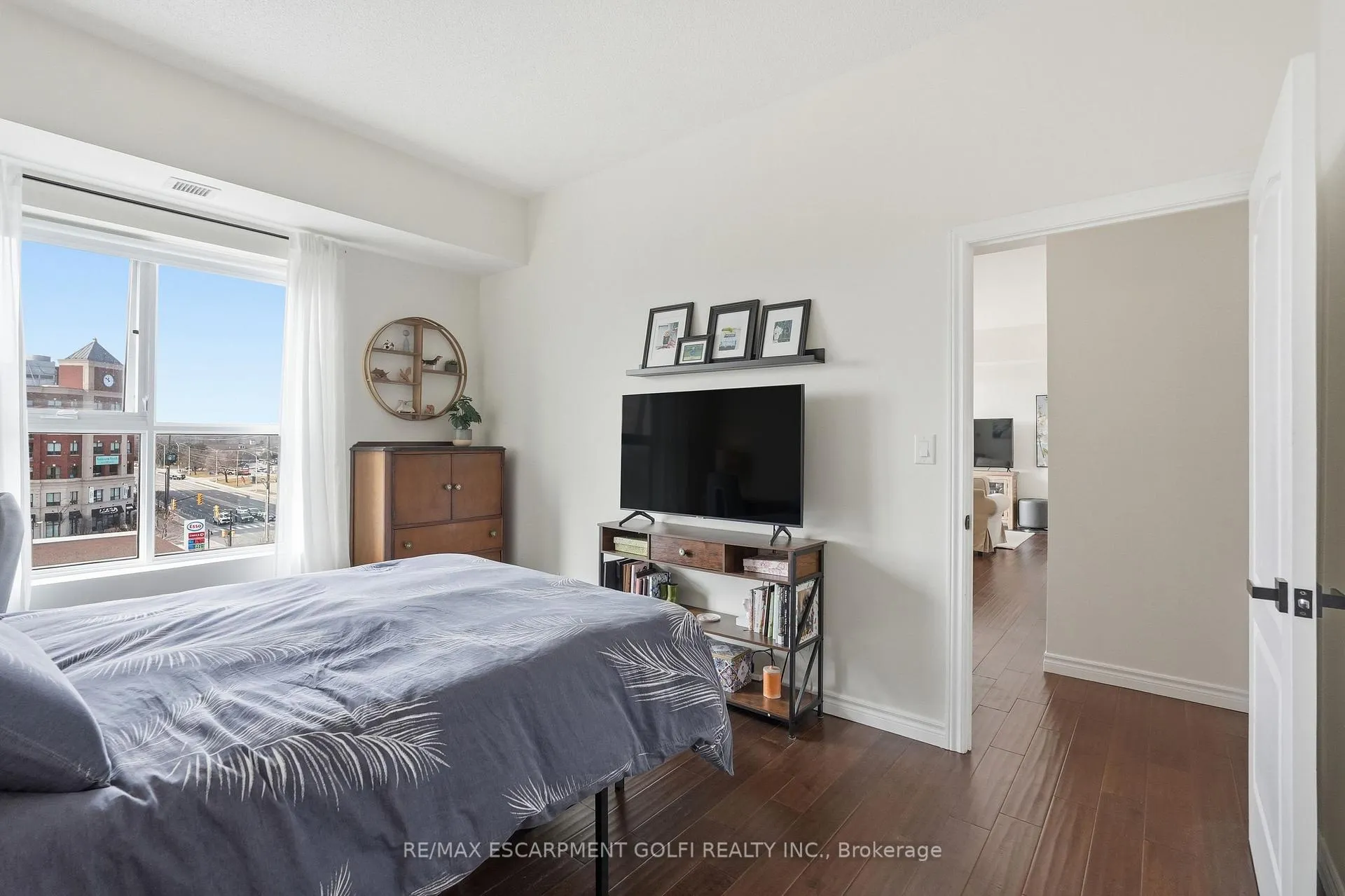 Photo 26 of Unit 501, 34 Plains Road E, Burlington, LaSalle — HOMEH