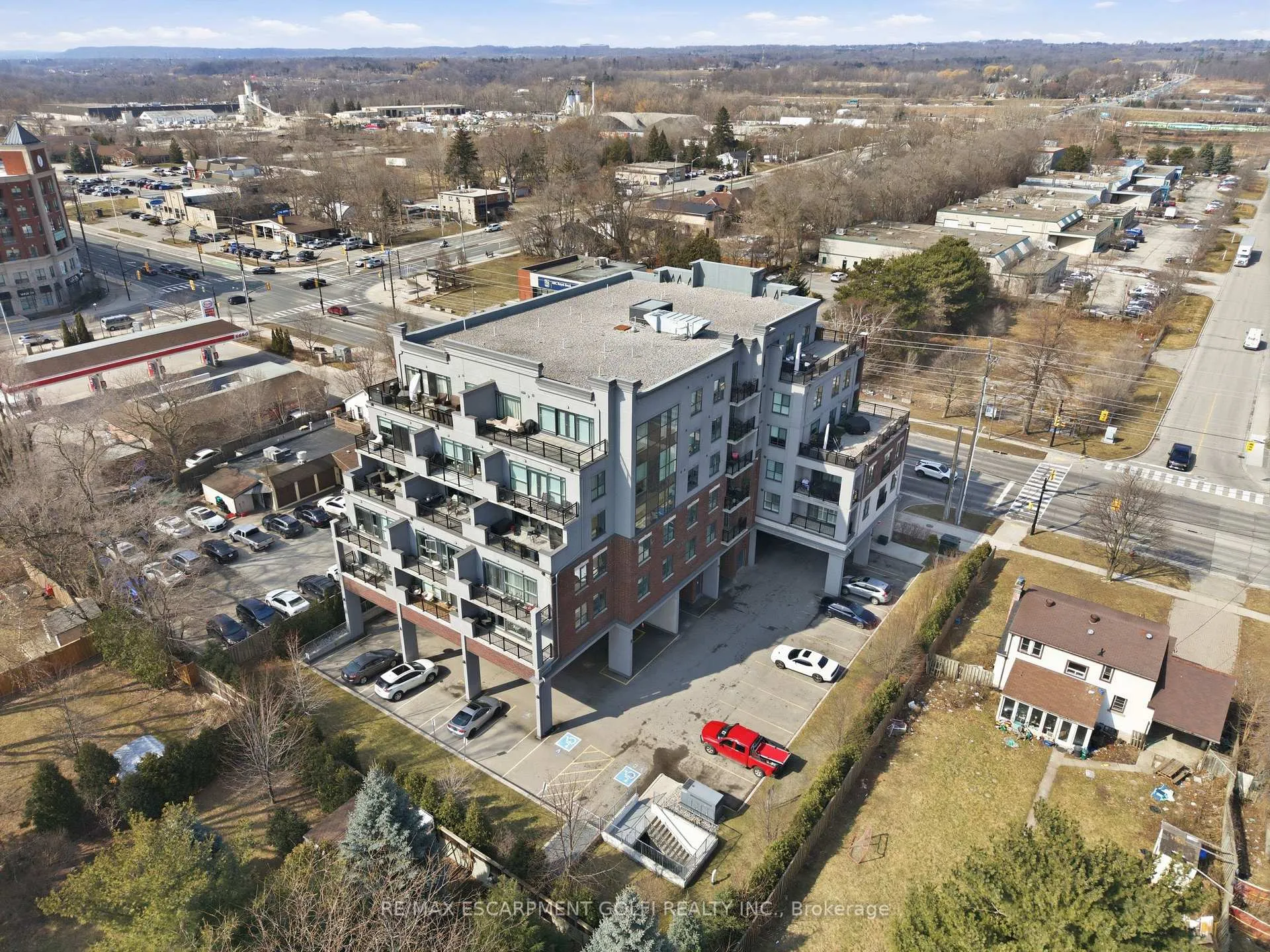 Photo 40 of Unit 501, 34 Plains Road E, Burlington, LaSalle — HOMEH