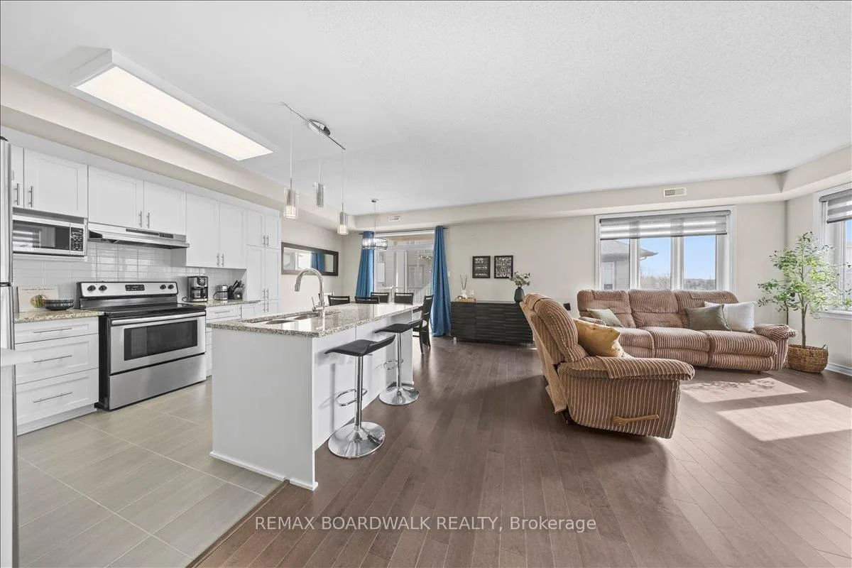 Photo 8 of Unit 28, 1015 Beryl Private, Ottawa, Riverside South/Gloucester Glen — HOMEH