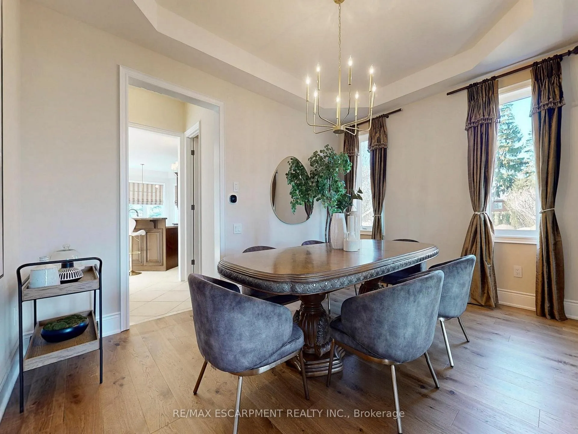 Photo 8 of 3340 Mistwell Crescent, Oakville, Bronte — HOMEH