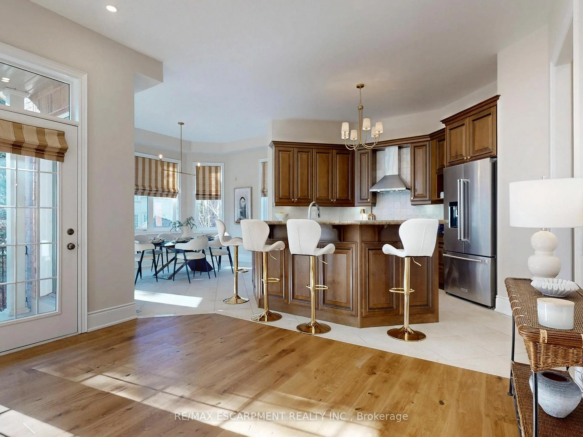 Photo 11 of 3340 Mistwell Crescent, Oakville, Bronte — HOMEH