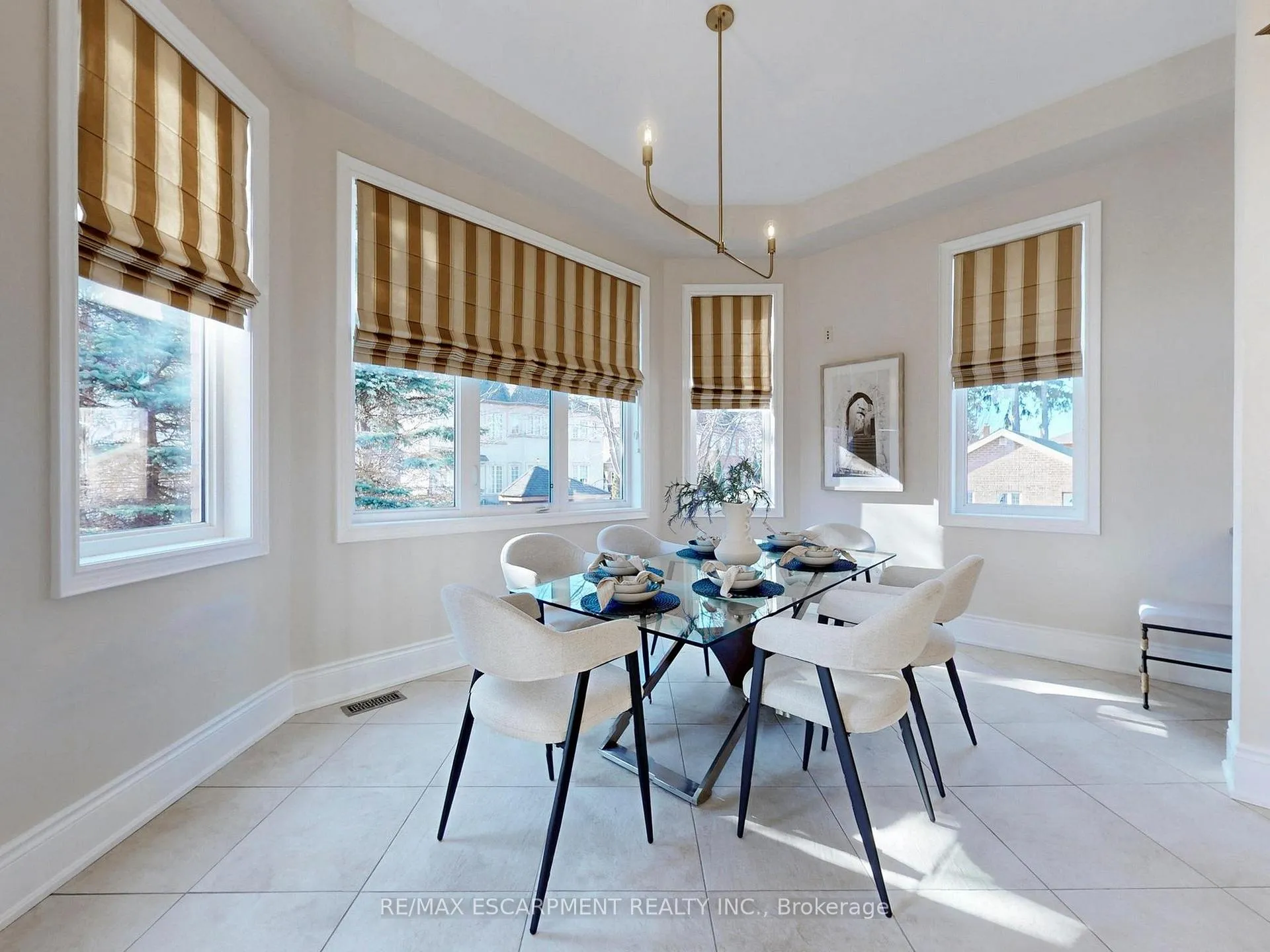 Photo 15 of 3340 Mistwell Crescent, Oakville, Bronte — HOMEH
