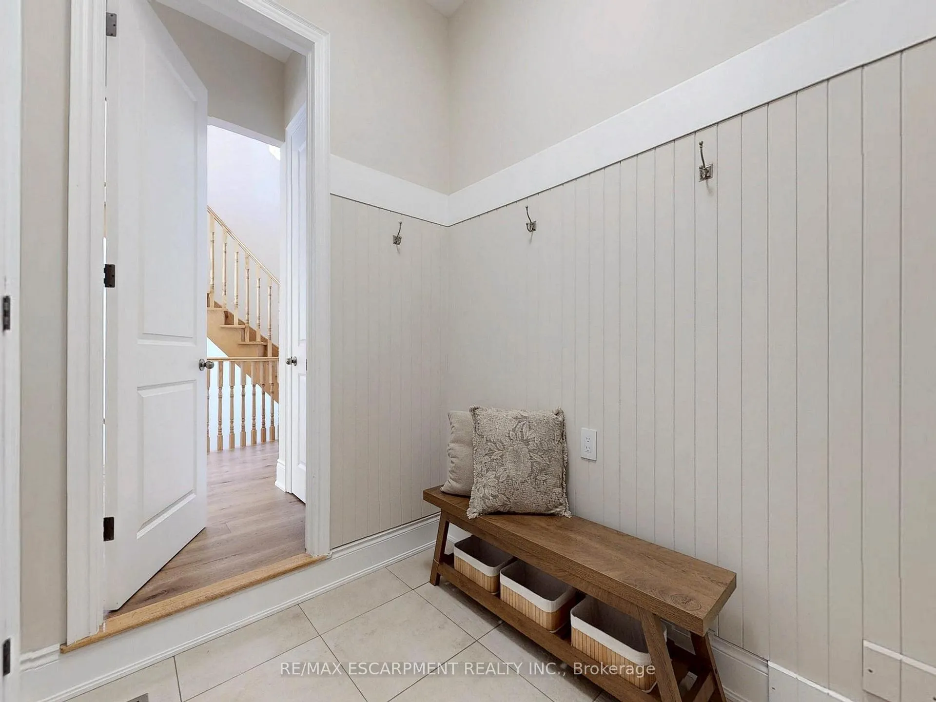 Photo 18 of 3340 Mistwell Crescent, Oakville, Bronte — HOMEH