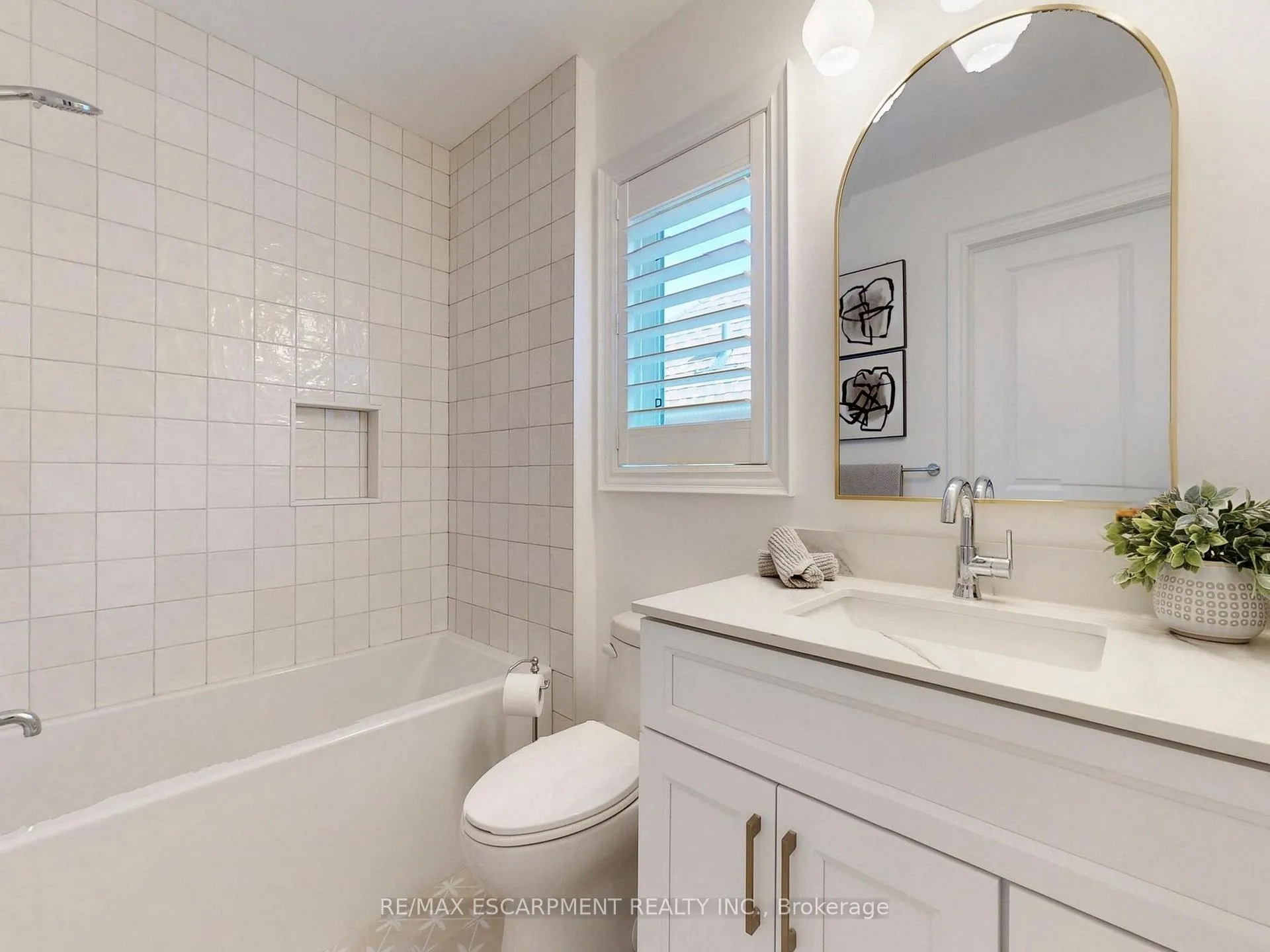 Photo 26 of 3340 Mistwell Crescent, Oakville, Bronte — HOMEH
