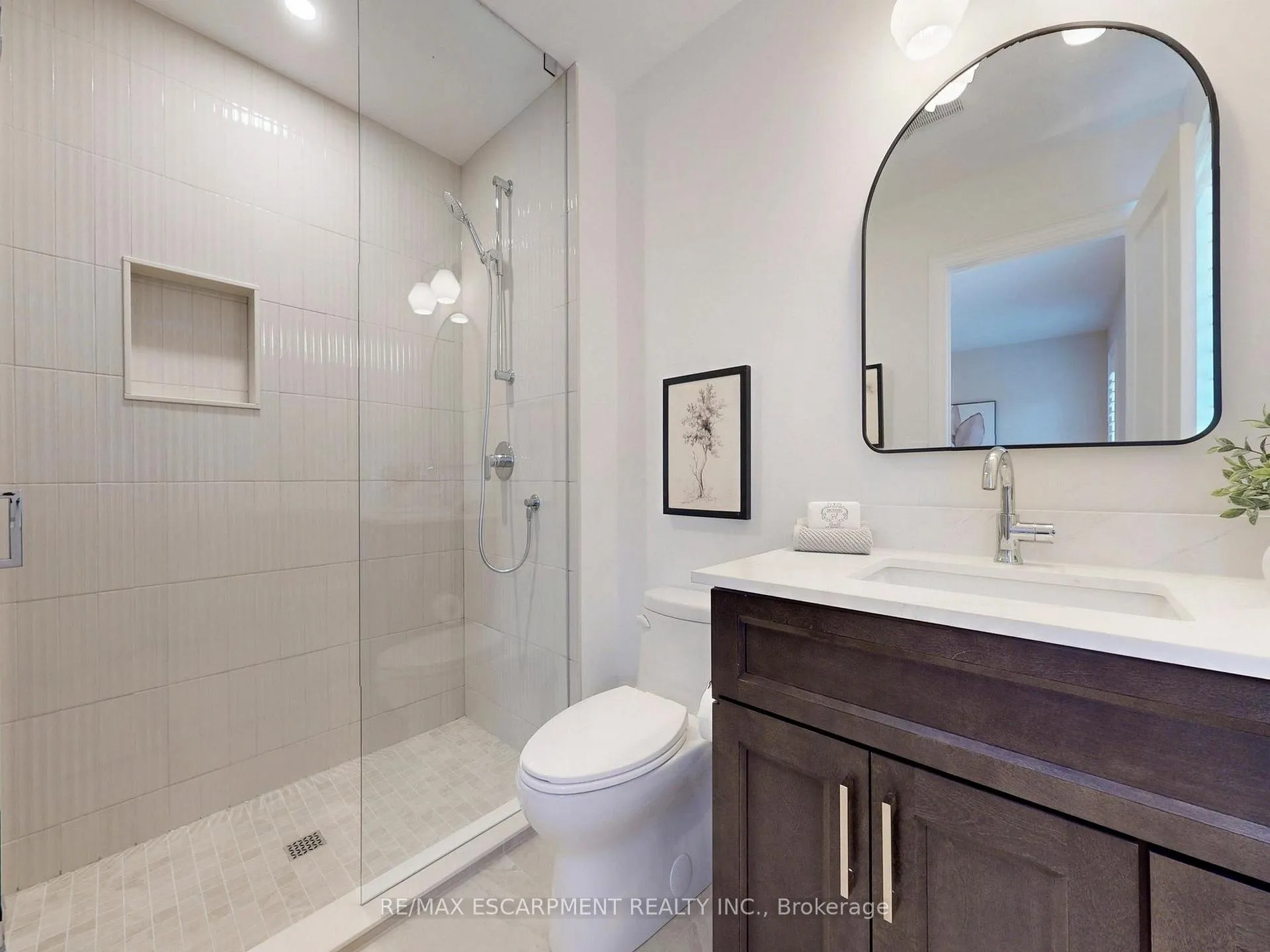 Photo 29 of 3340 Mistwell Crescent, Oakville, Bronte — HOMEH