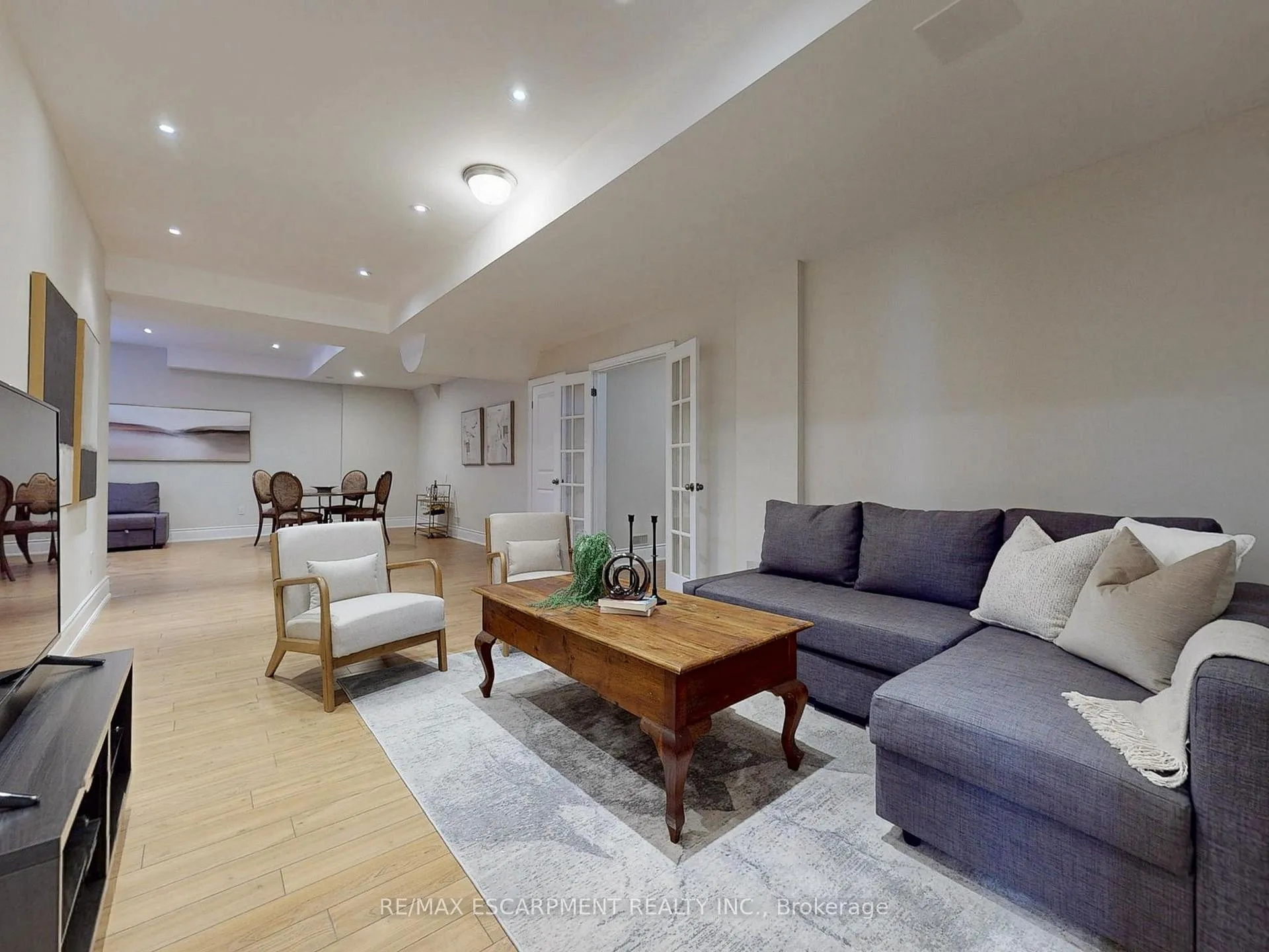 Photo 33 of 3340 Mistwell Crescent, Oakville, Bronte — HOMEH